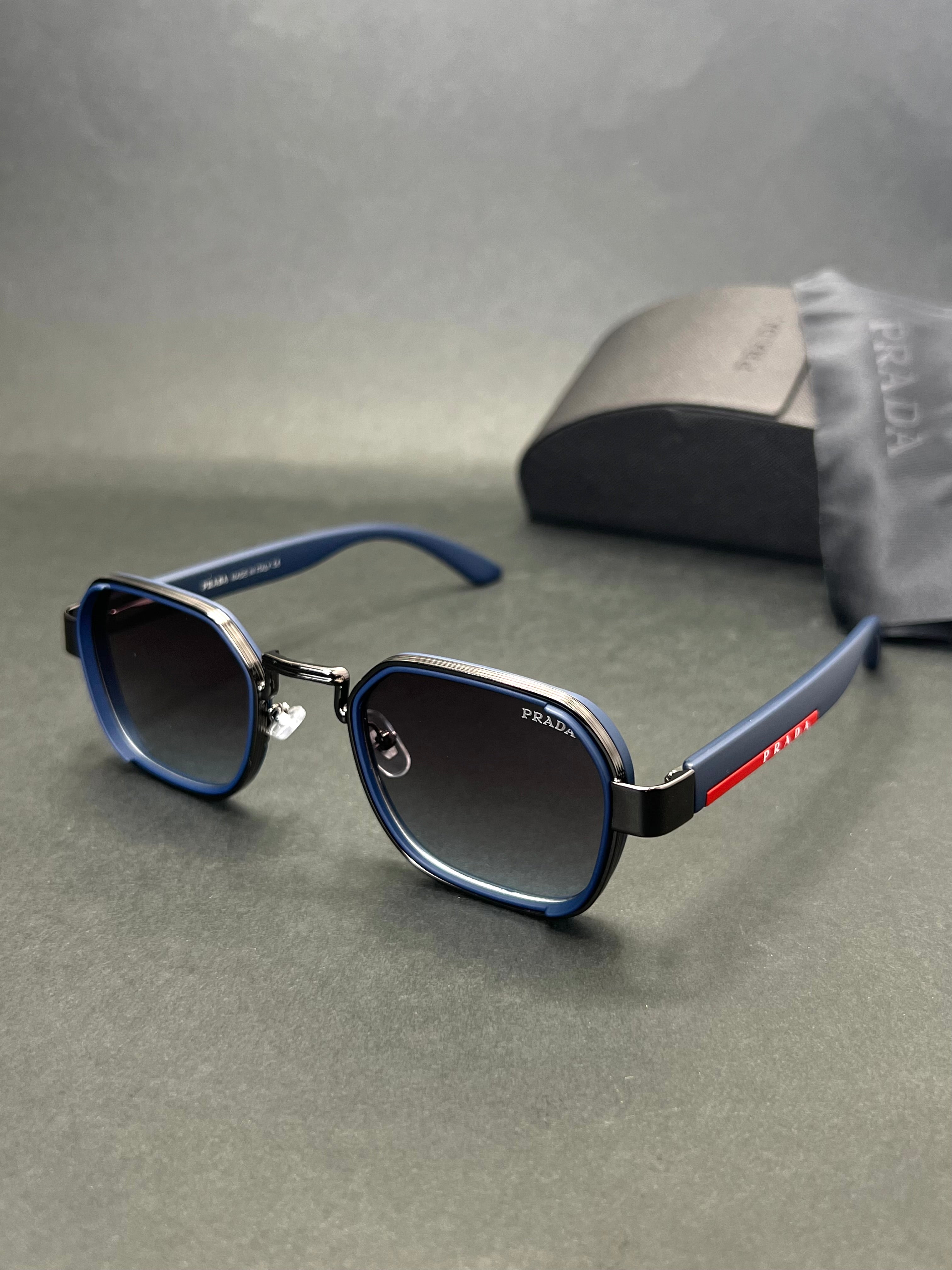 Prada PR17W