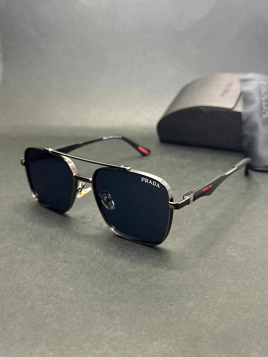 Prada PRZ17W