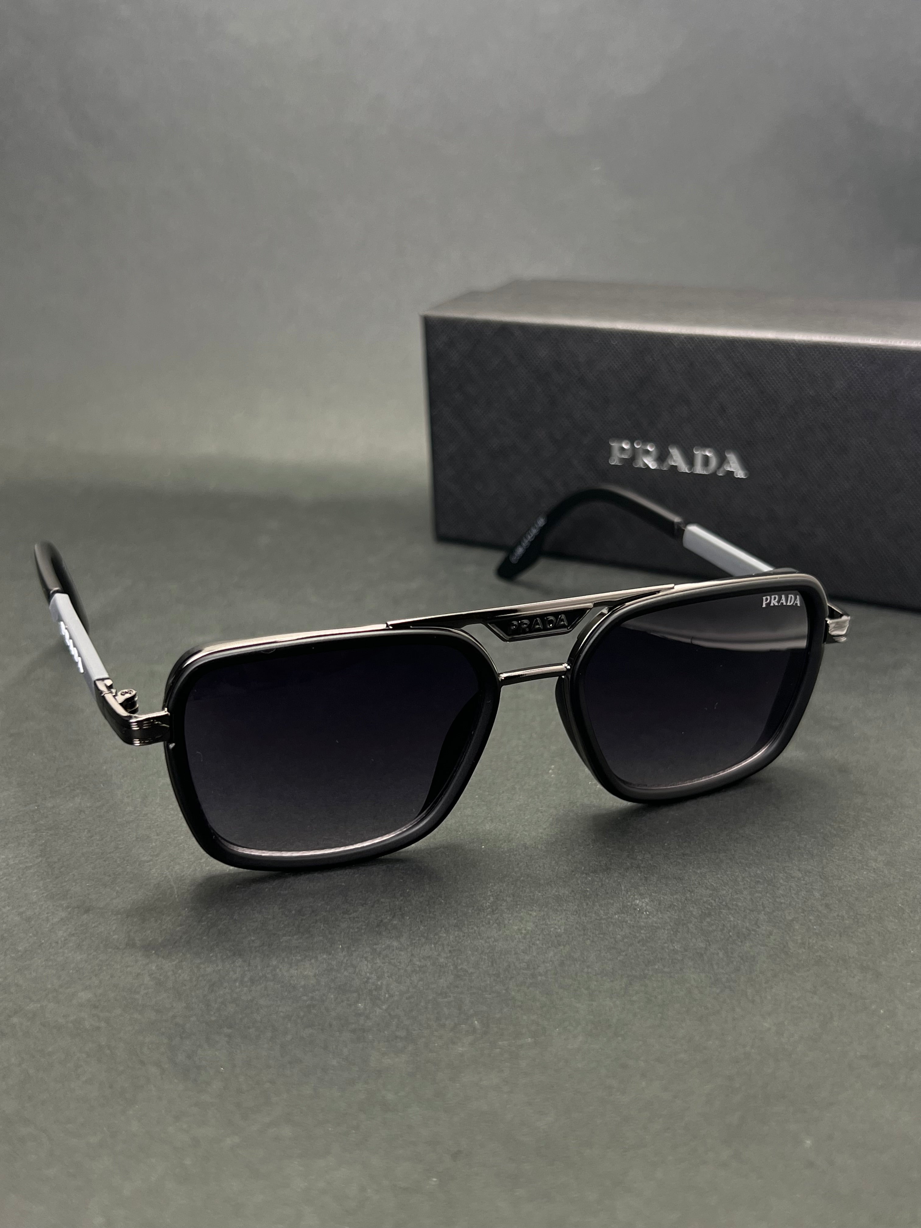 Prada PR17W