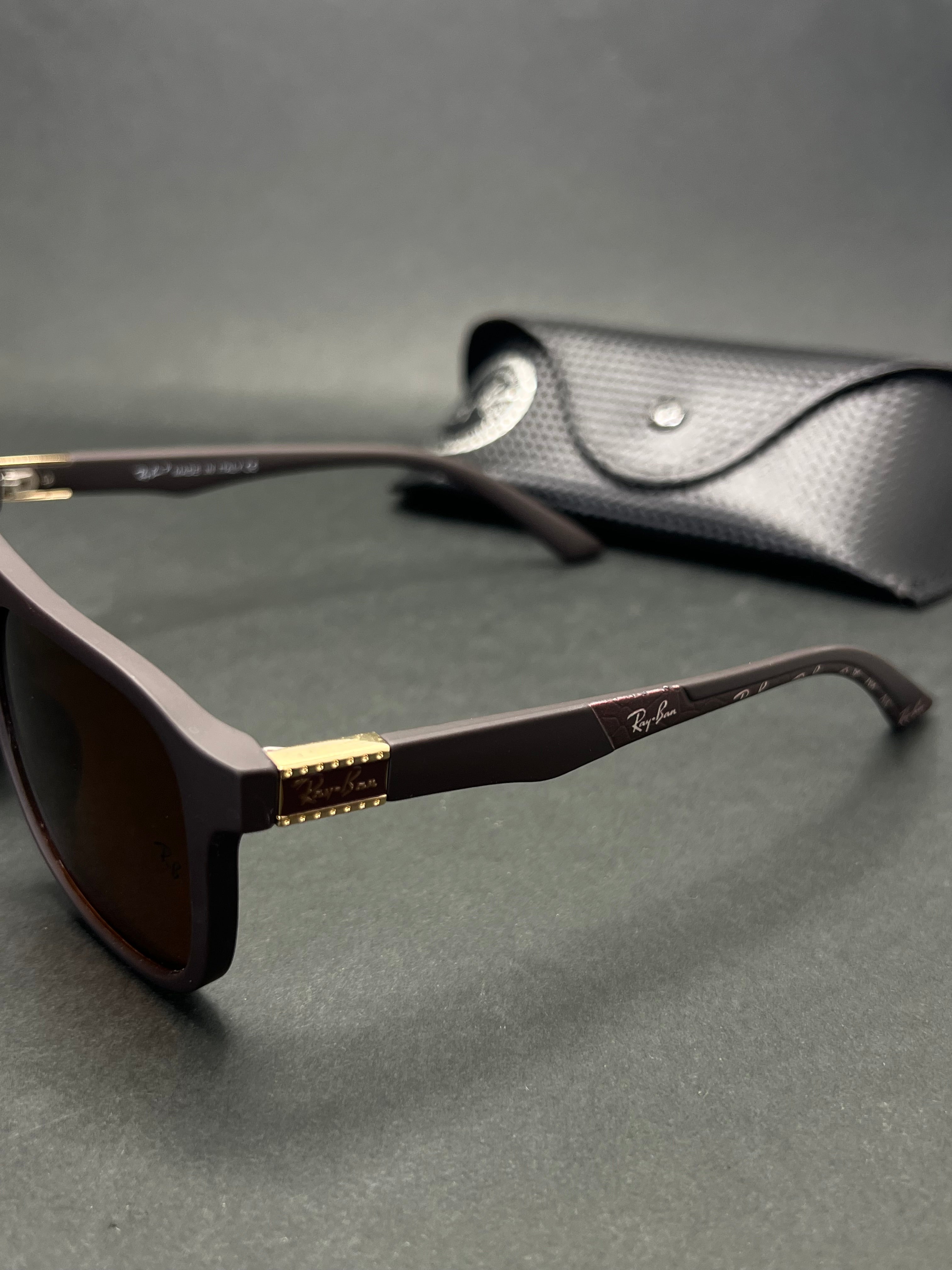 RayBan RB2210