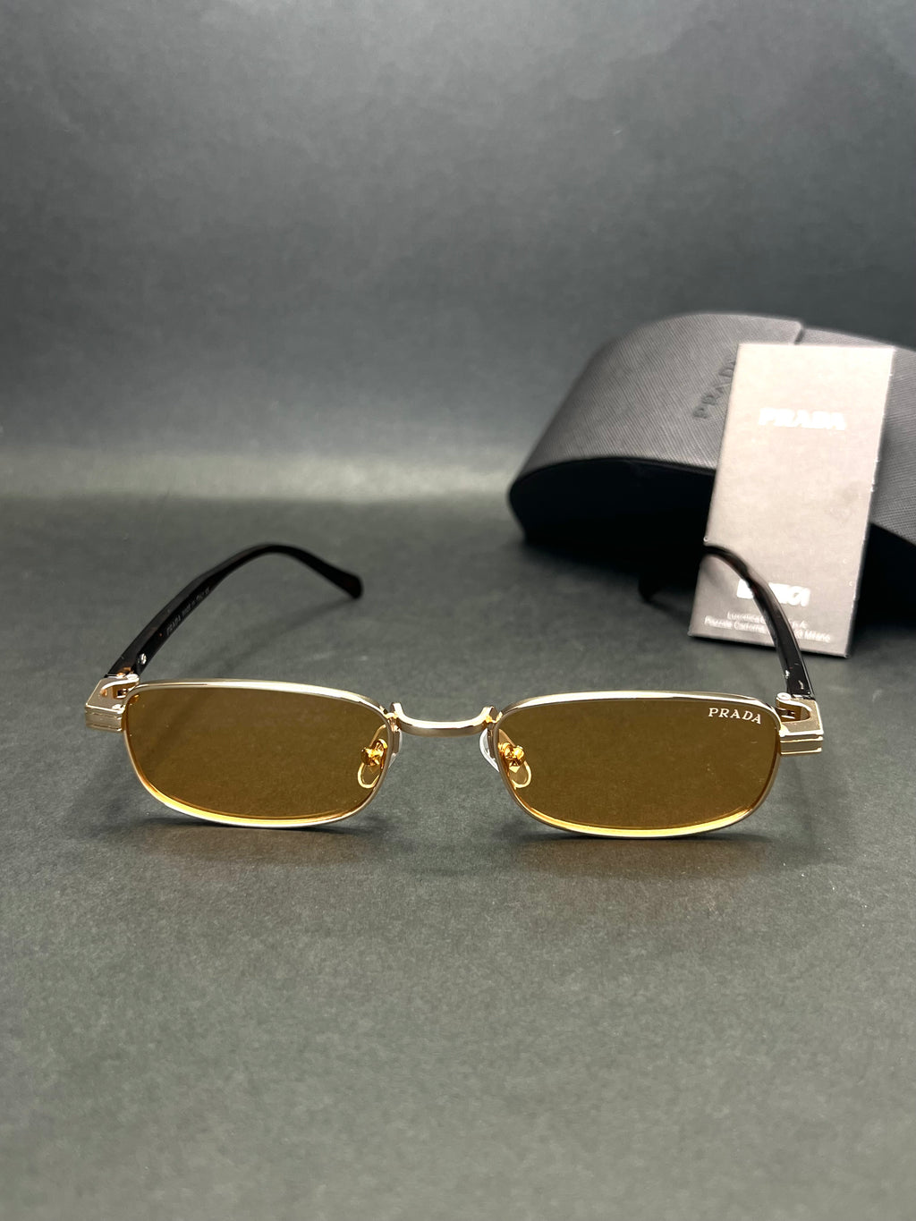 Prada 17W