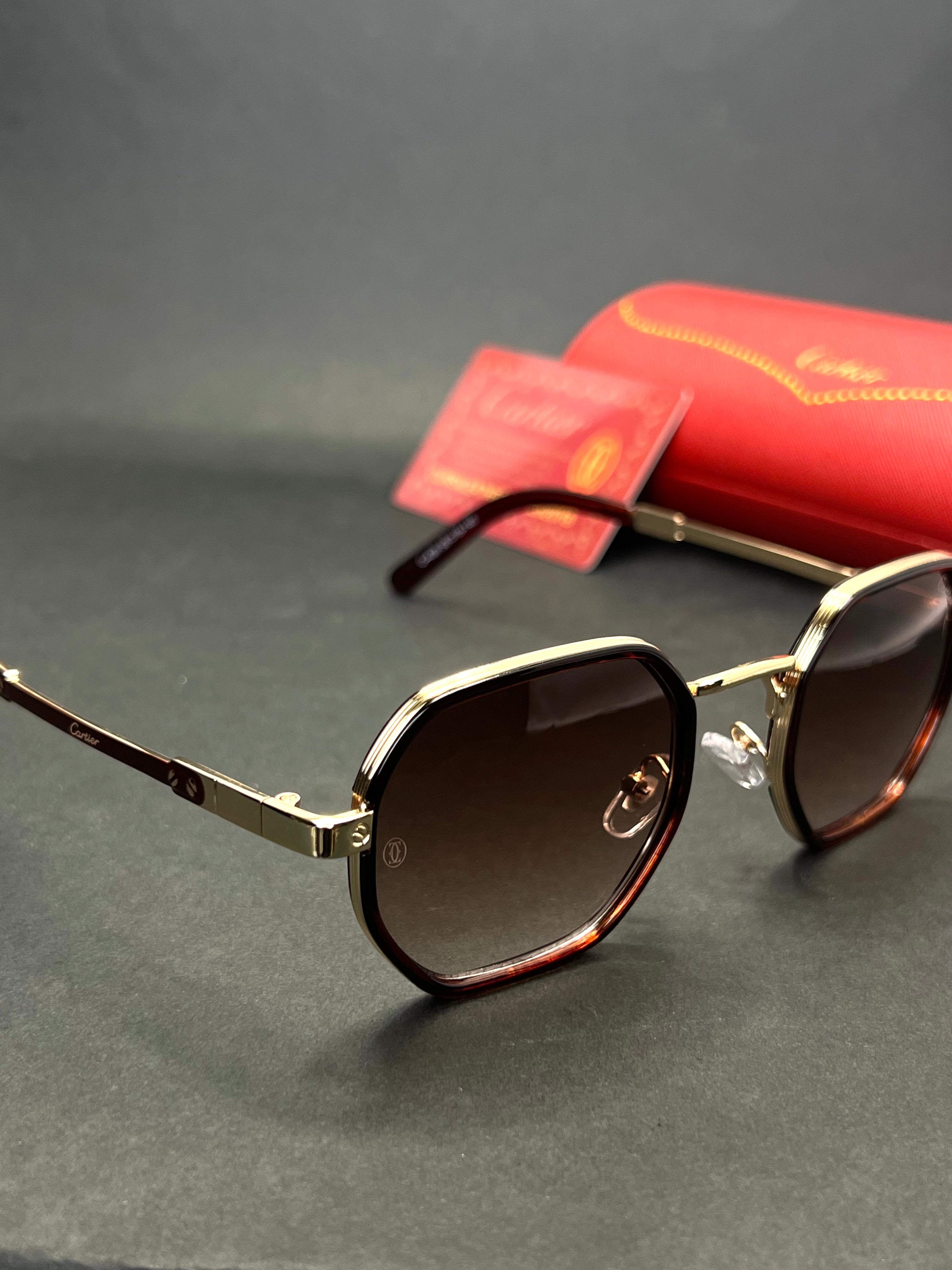 Cartier Hexagonal
