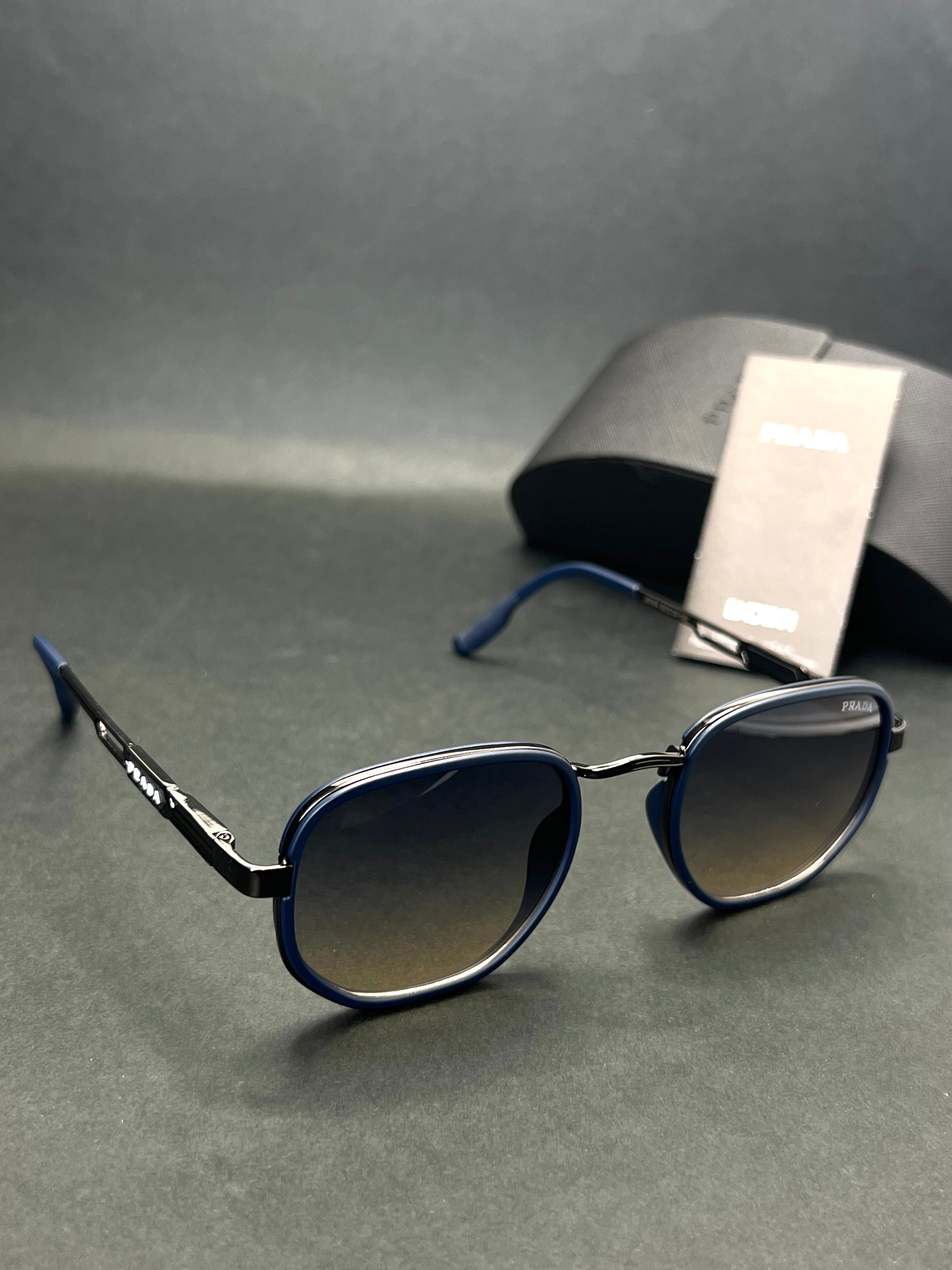 Prada Elite