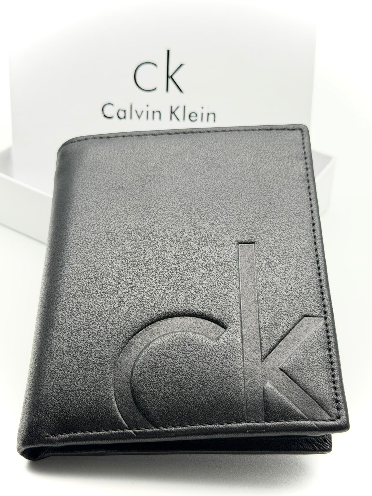 Calvin Klein Domenico-Vertical