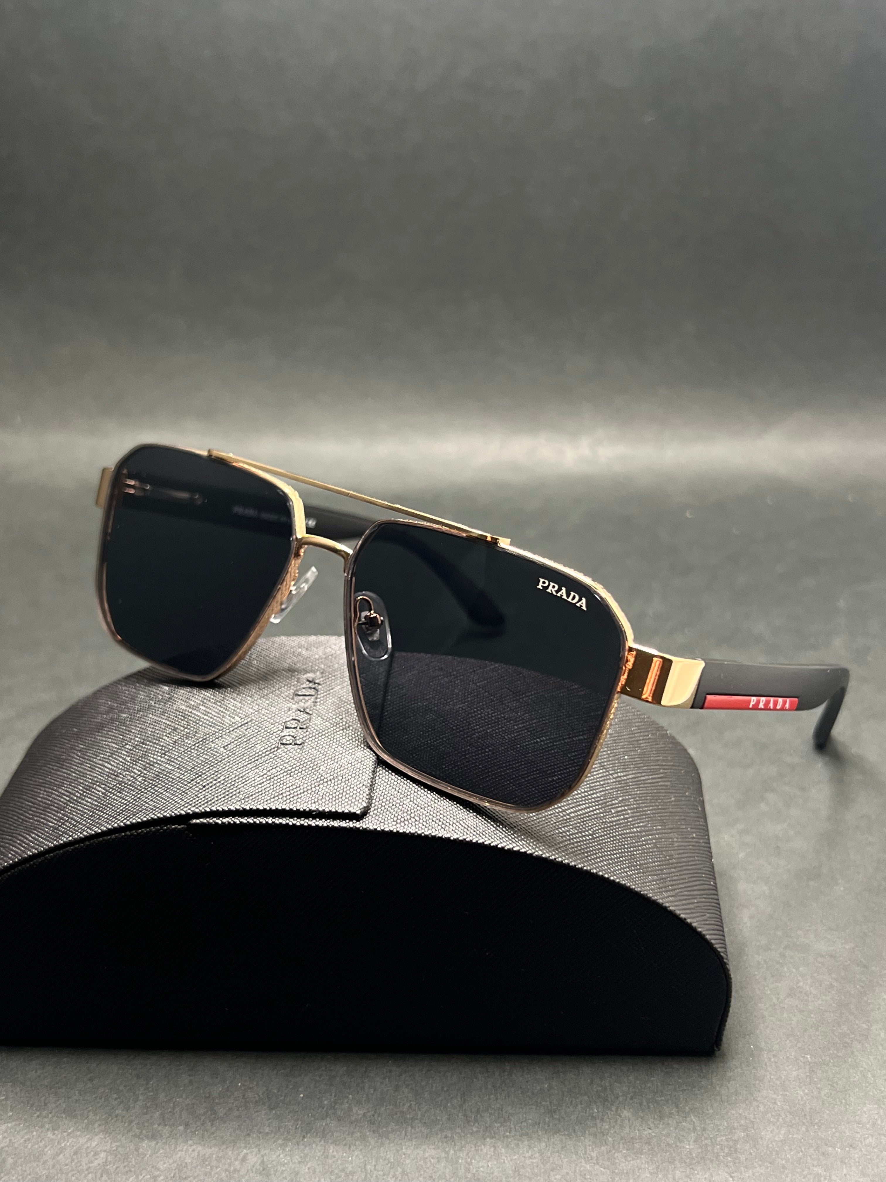 Prada CT1033