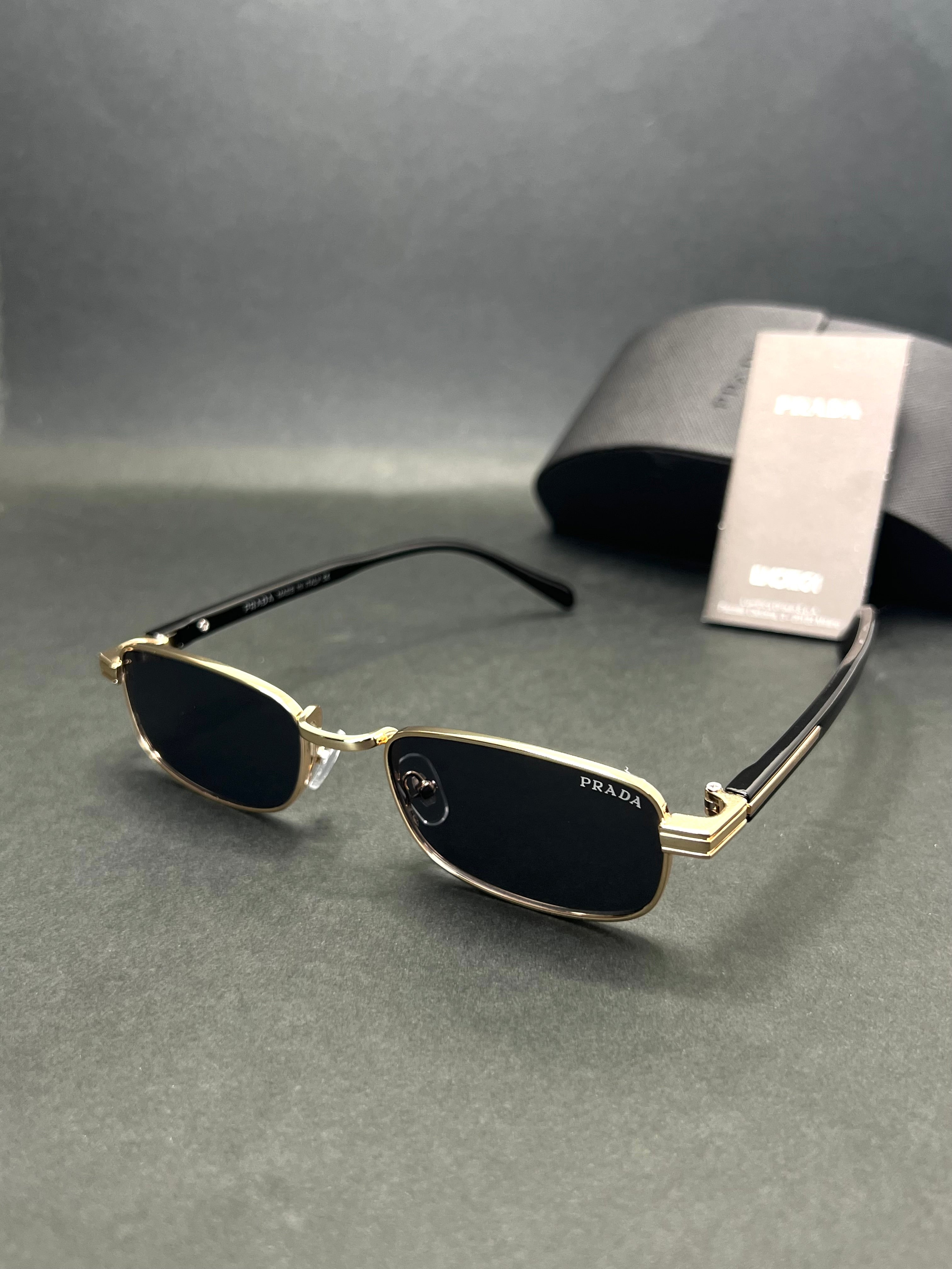 Prada 17W