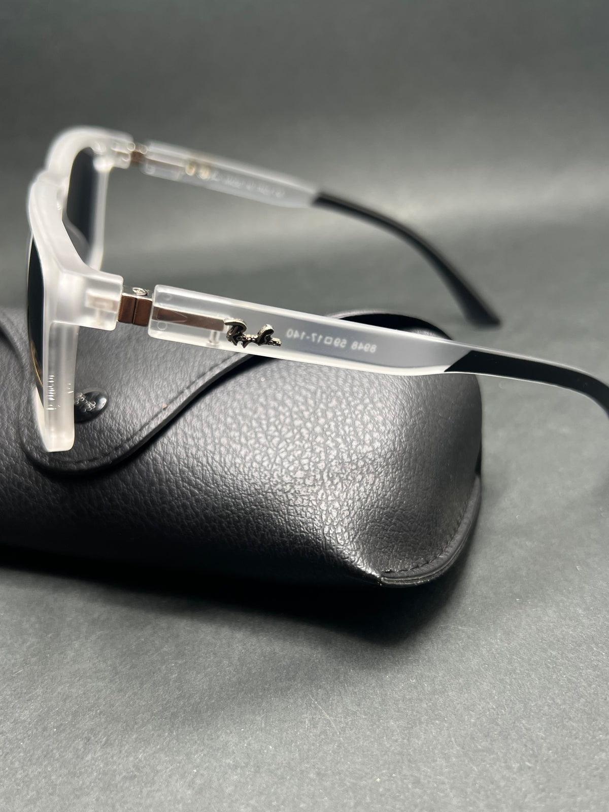 Ray-Ban RB4344