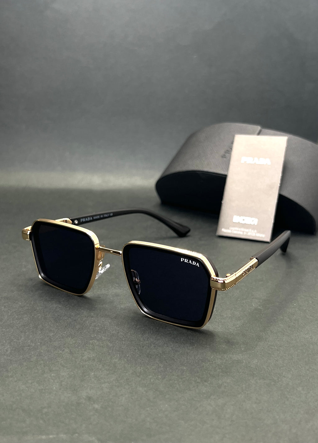 Prada Titan