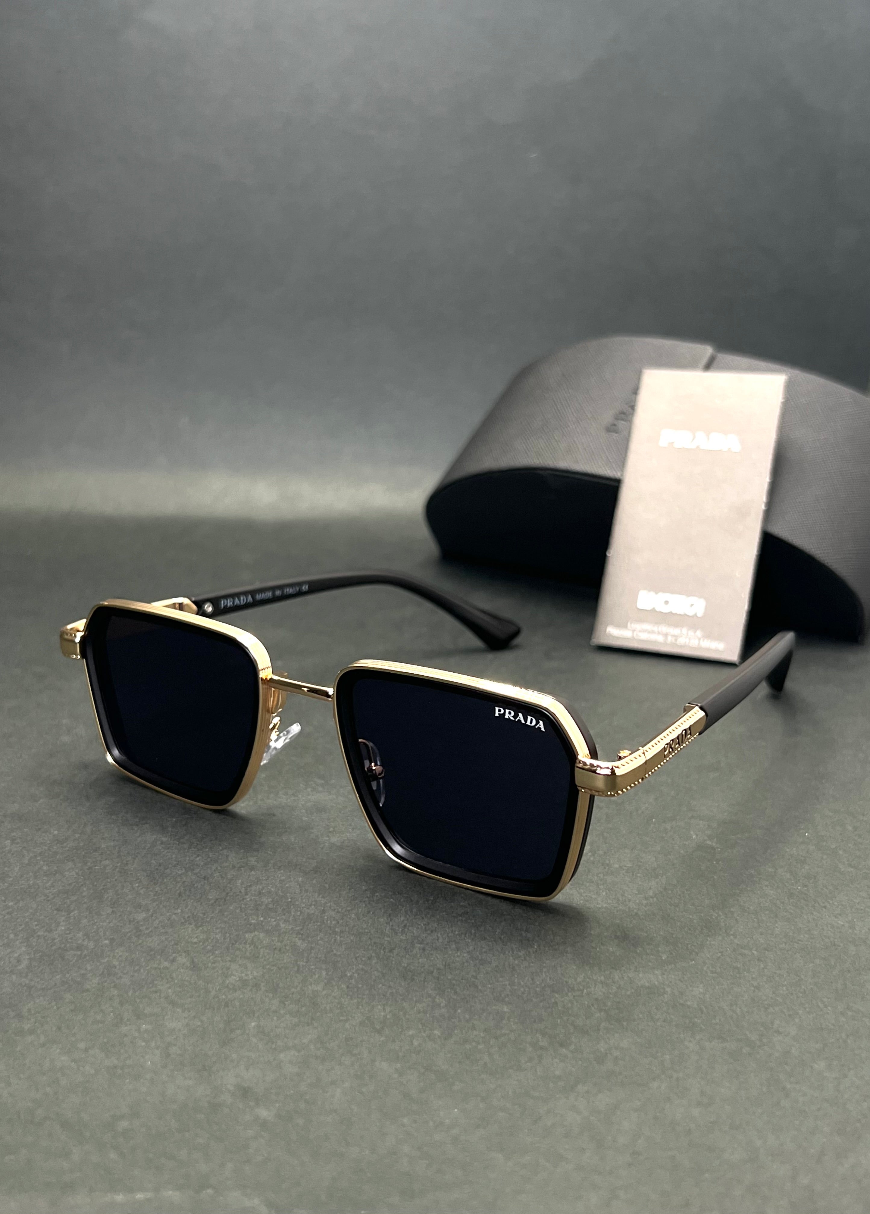Prada Titan