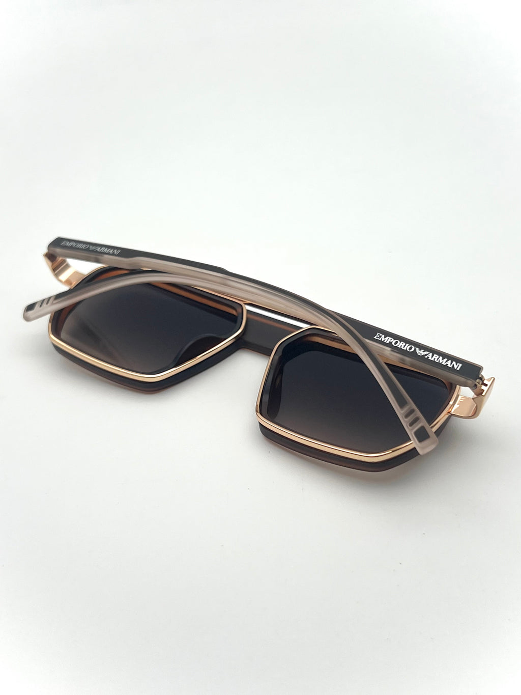 Emporio-Aramani EA4550