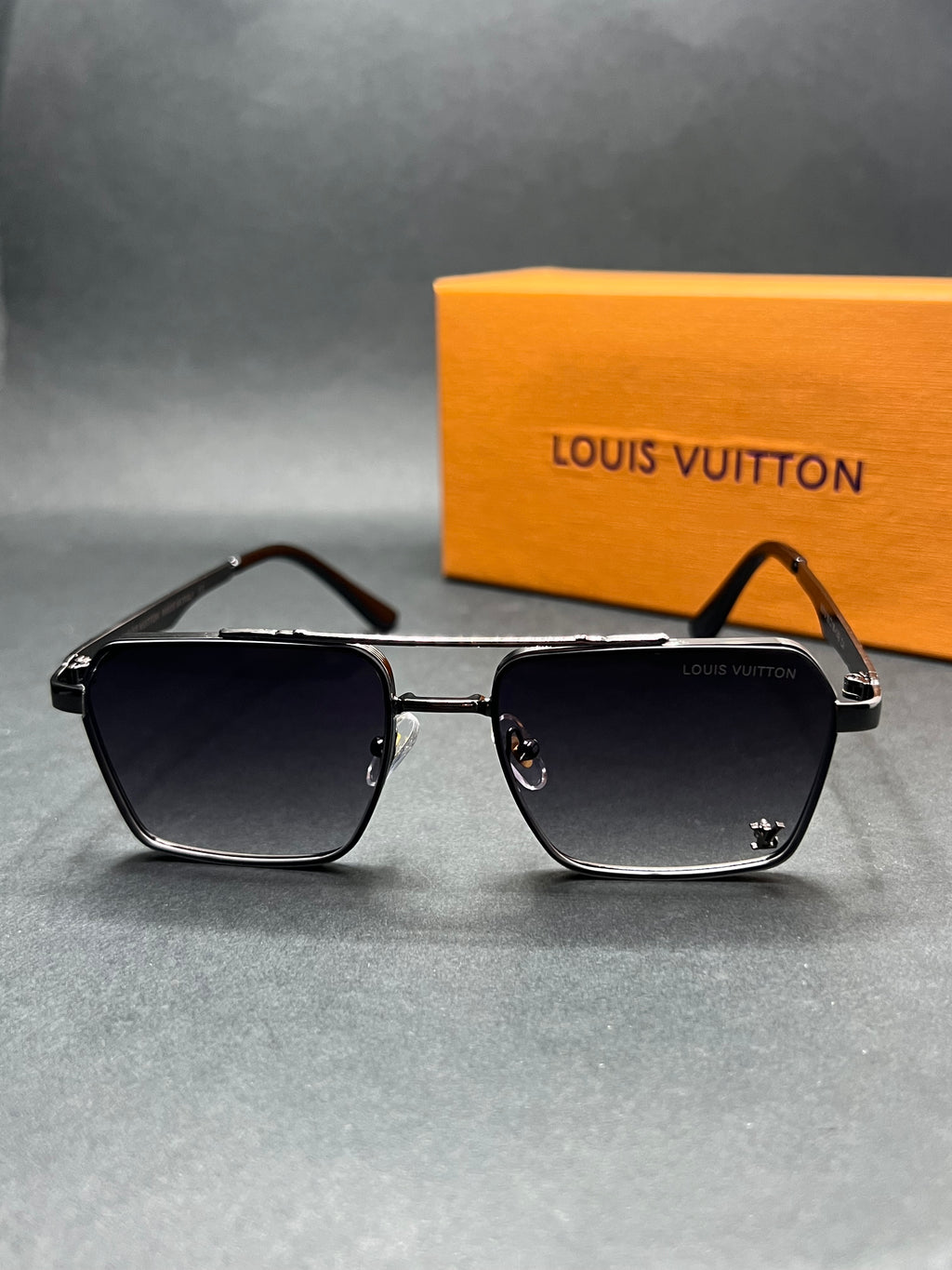 Louis Vuitton LV Attitude