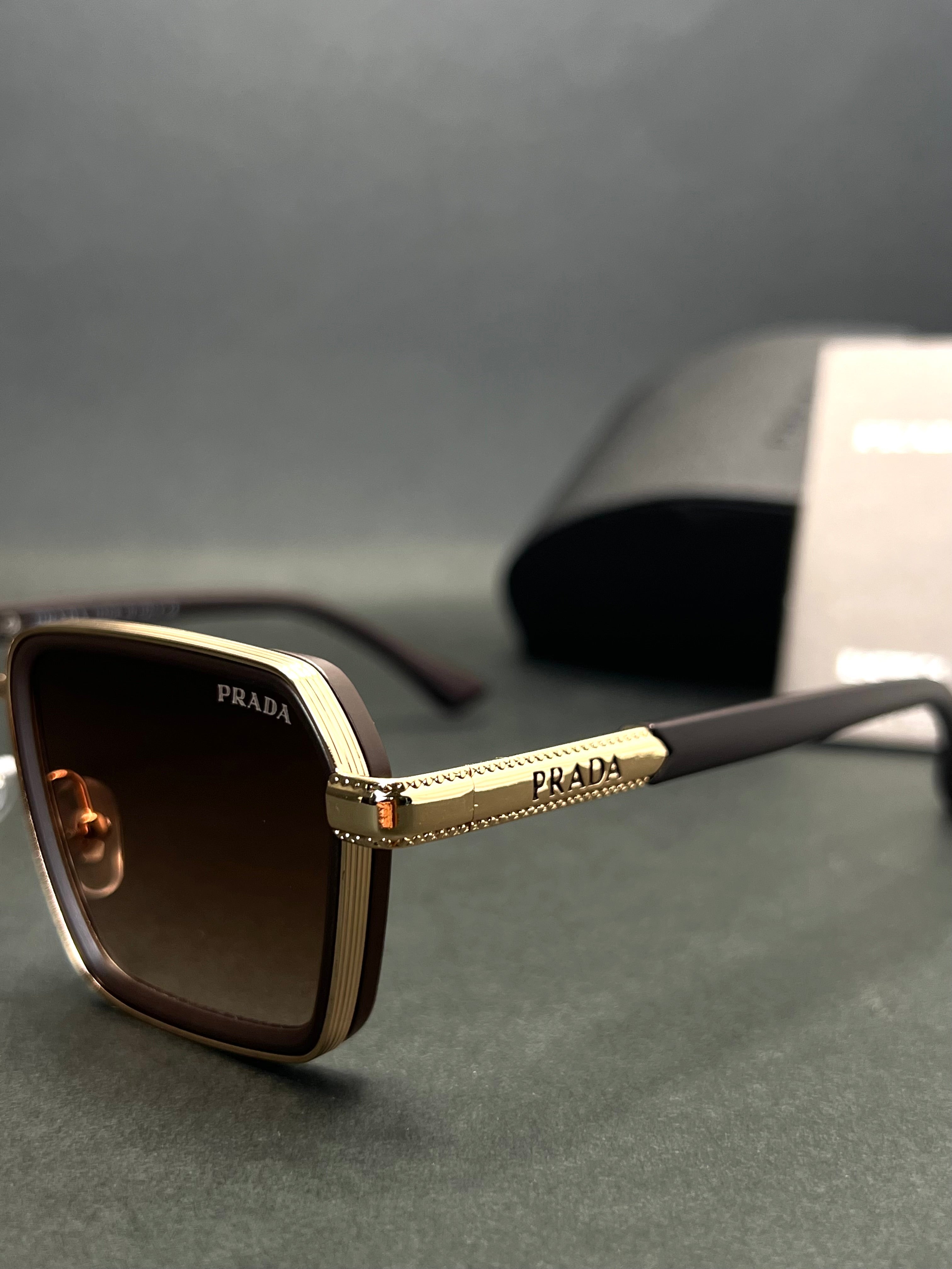 Prada Titan