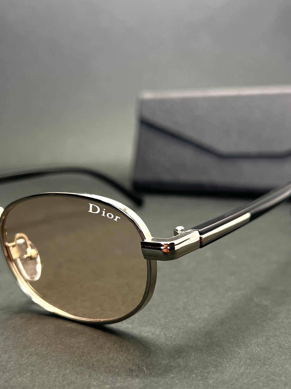 Dior platinum