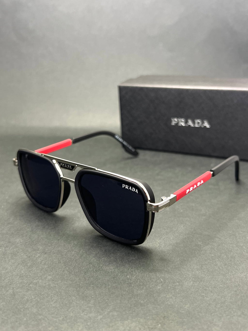 Prada Horizon