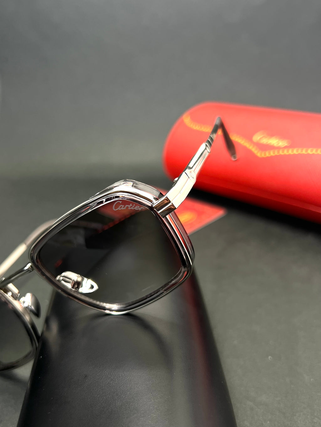 Cartier Prestige