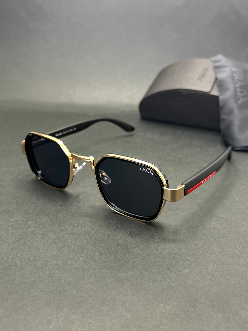 Prada PR17W