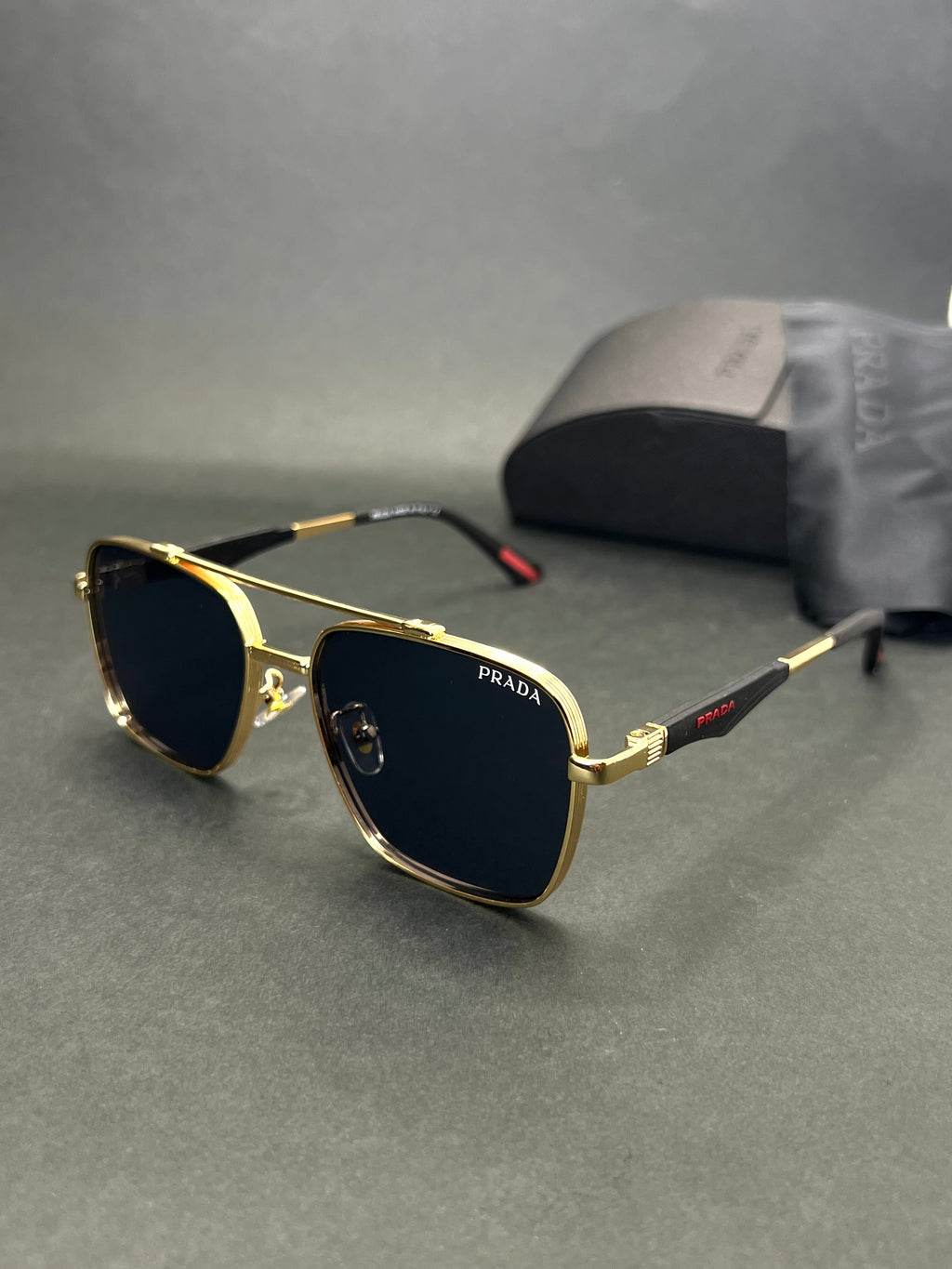 Prada PRZ17W