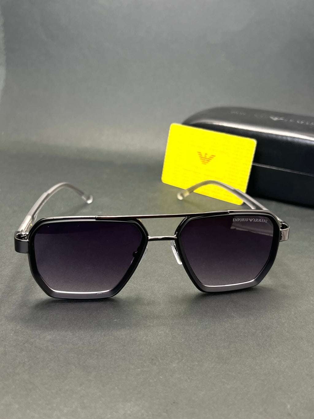 Emporio-Armani EMP88