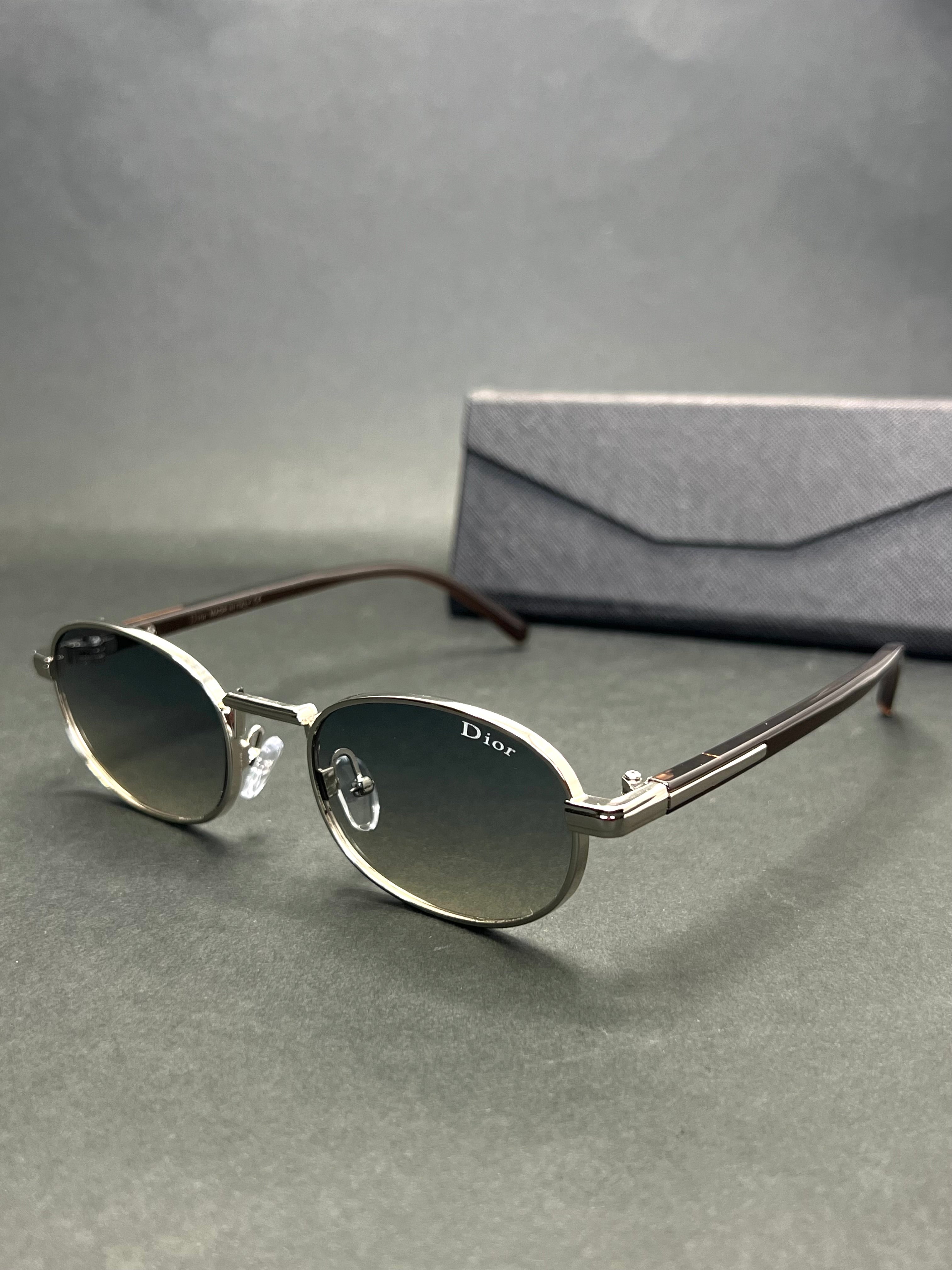 Dior platinum