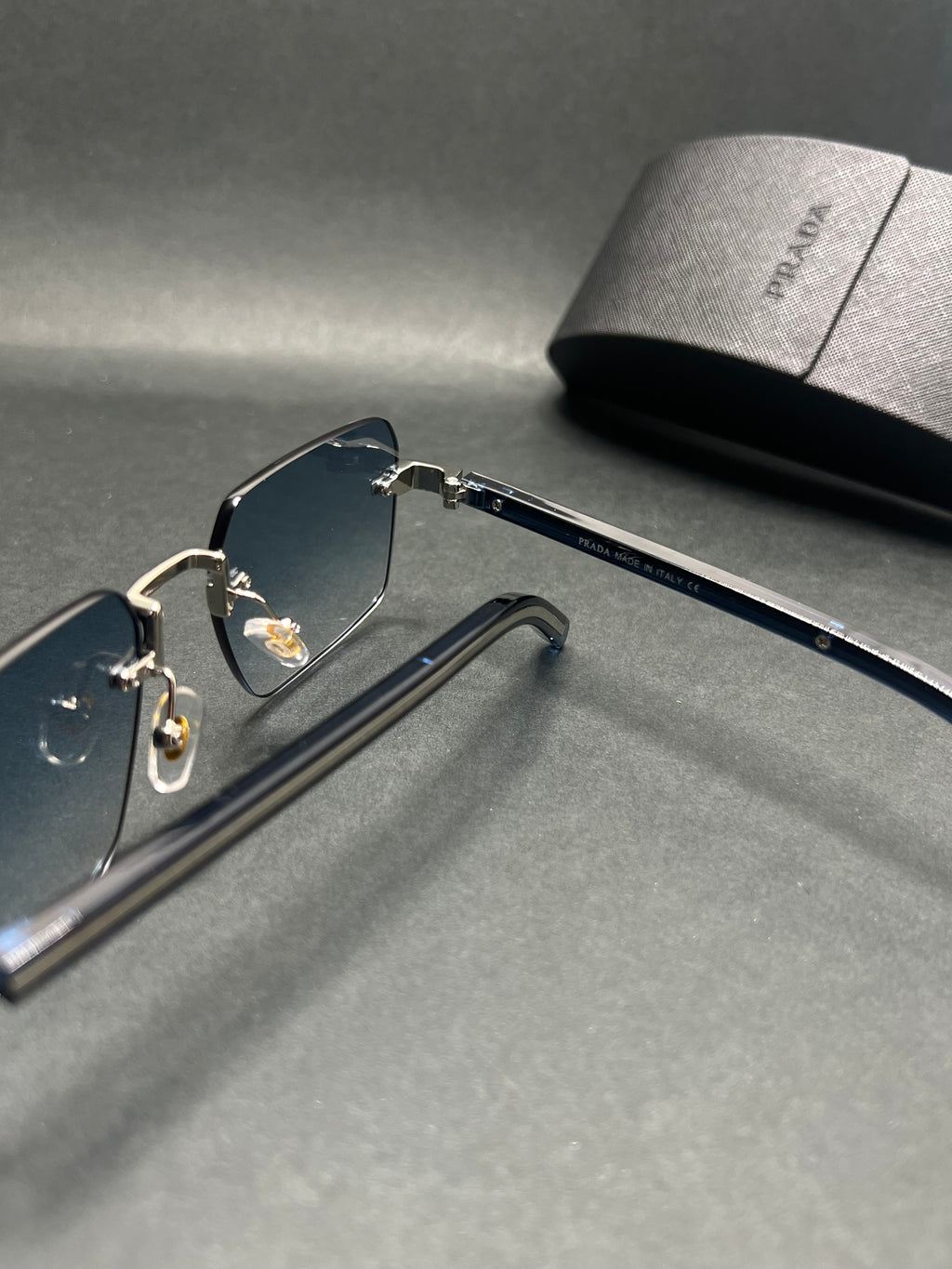 Prada PR58S