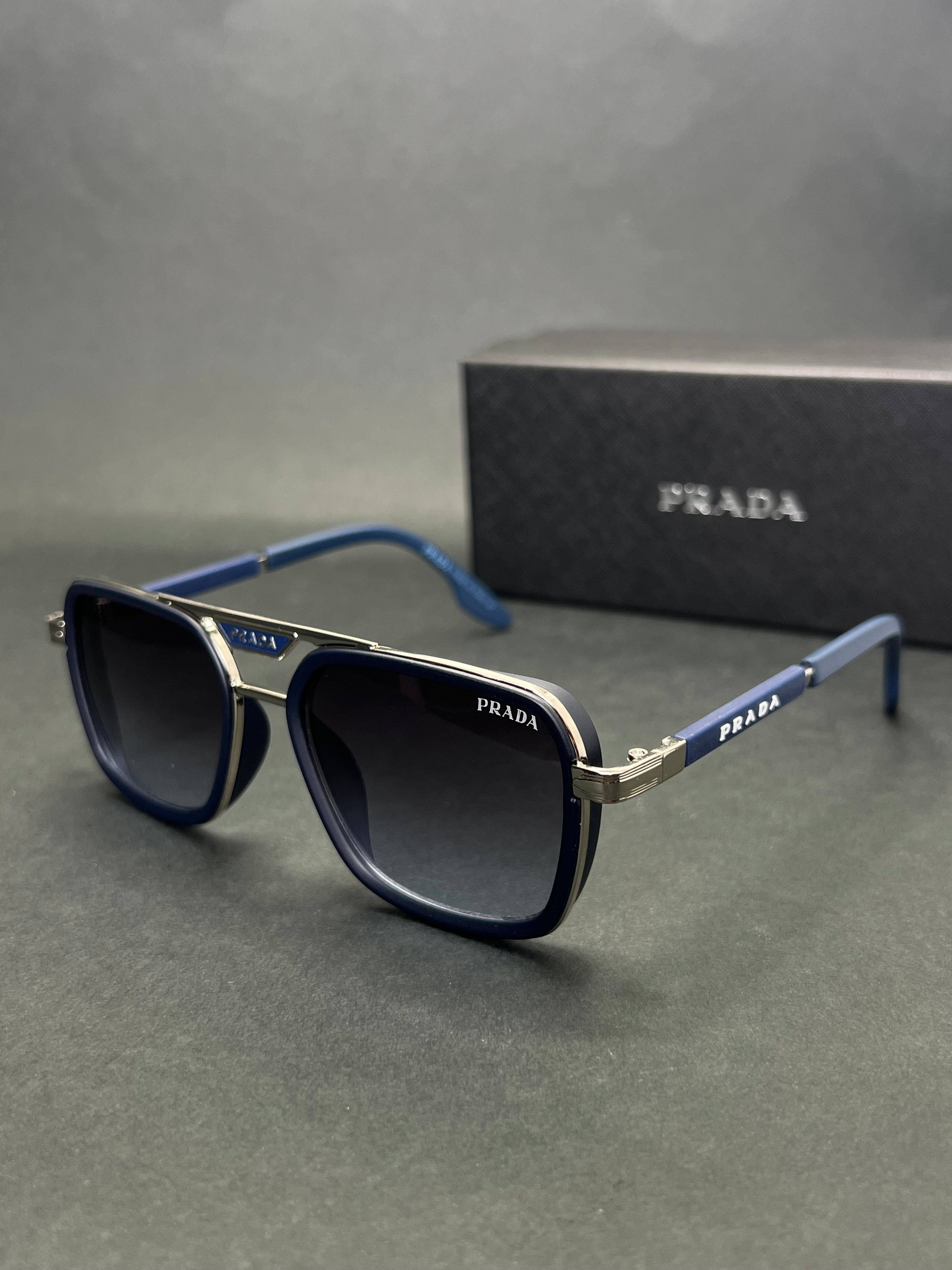 Prada PR17W