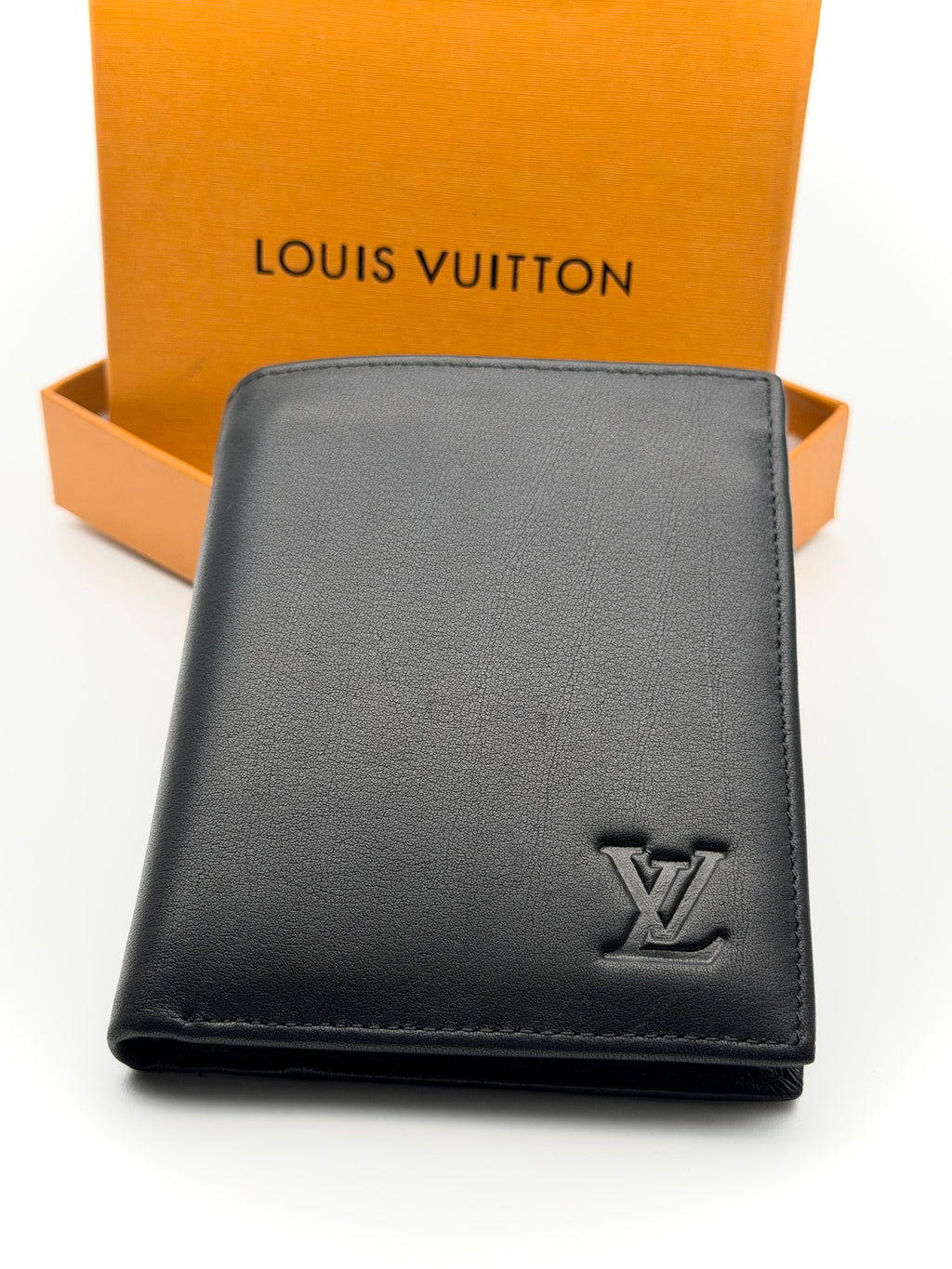 Luois Vuitton Lorenzo-Vertical