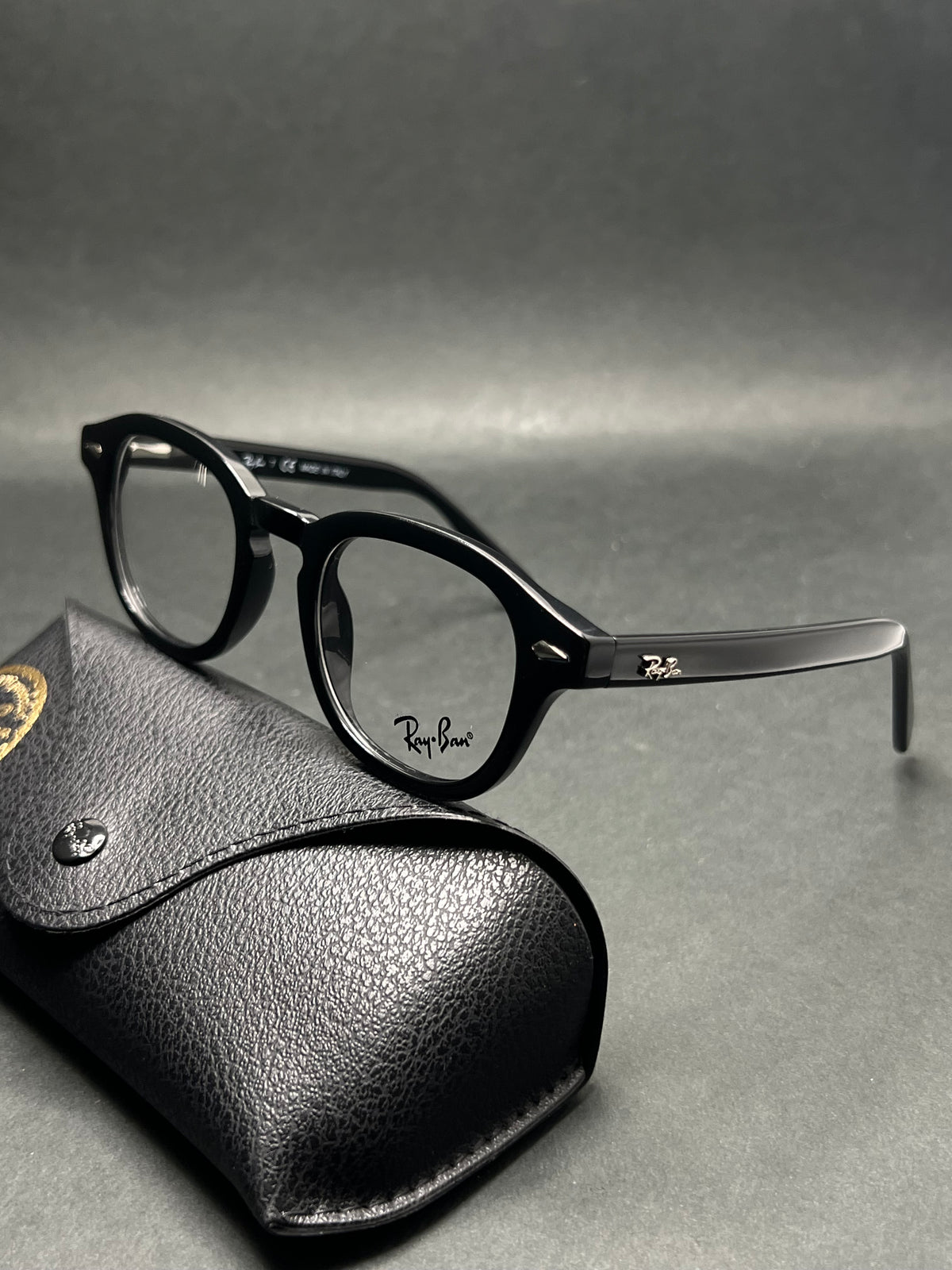Ray-Ban Round Transparent