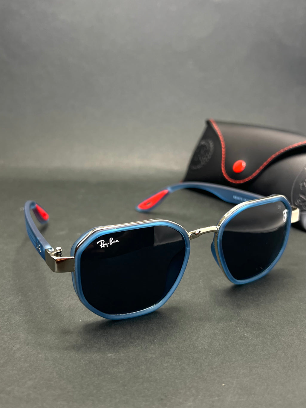 Ray-Ban Ferrari Scuderia