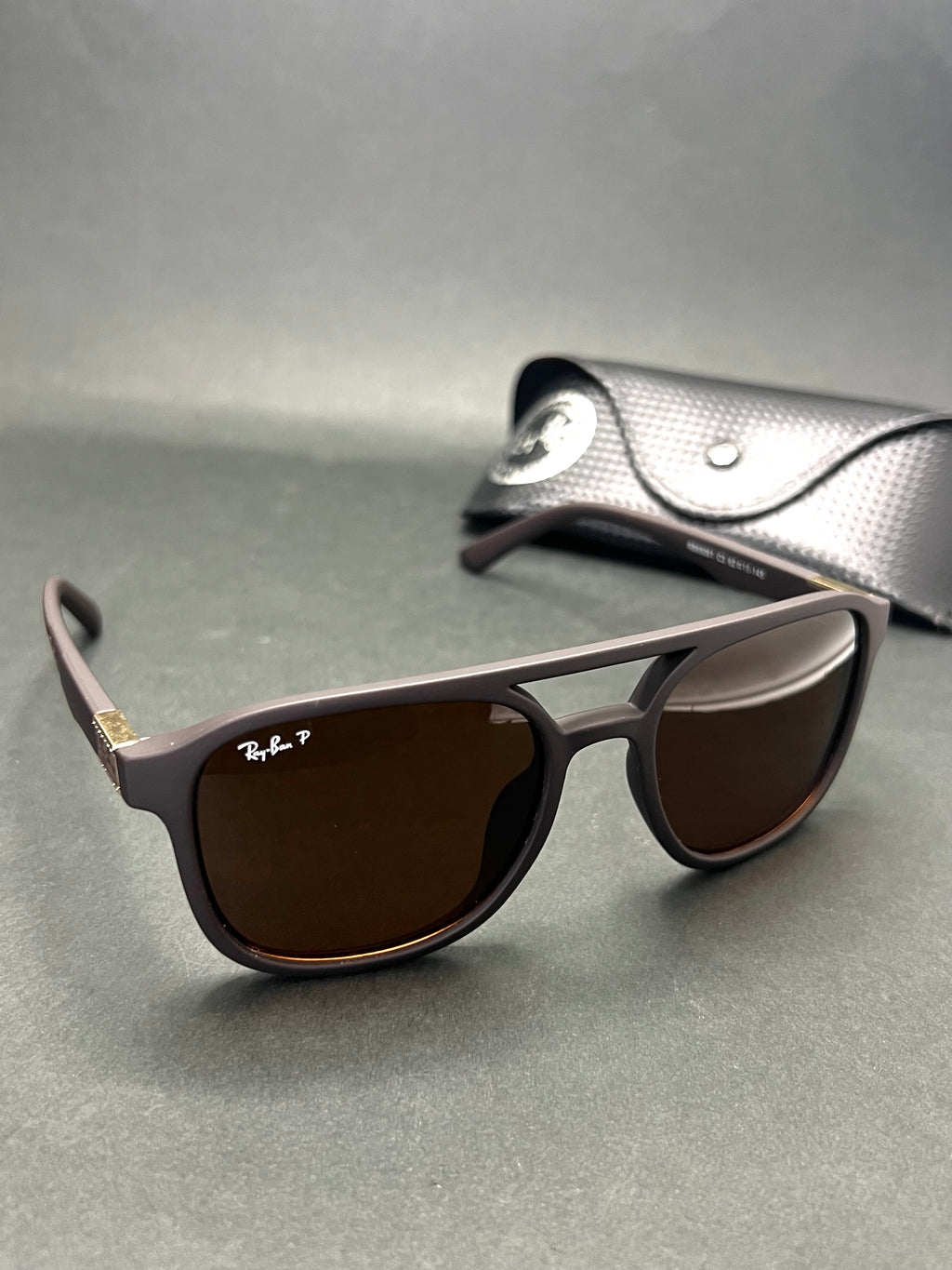 RayBan RB6816