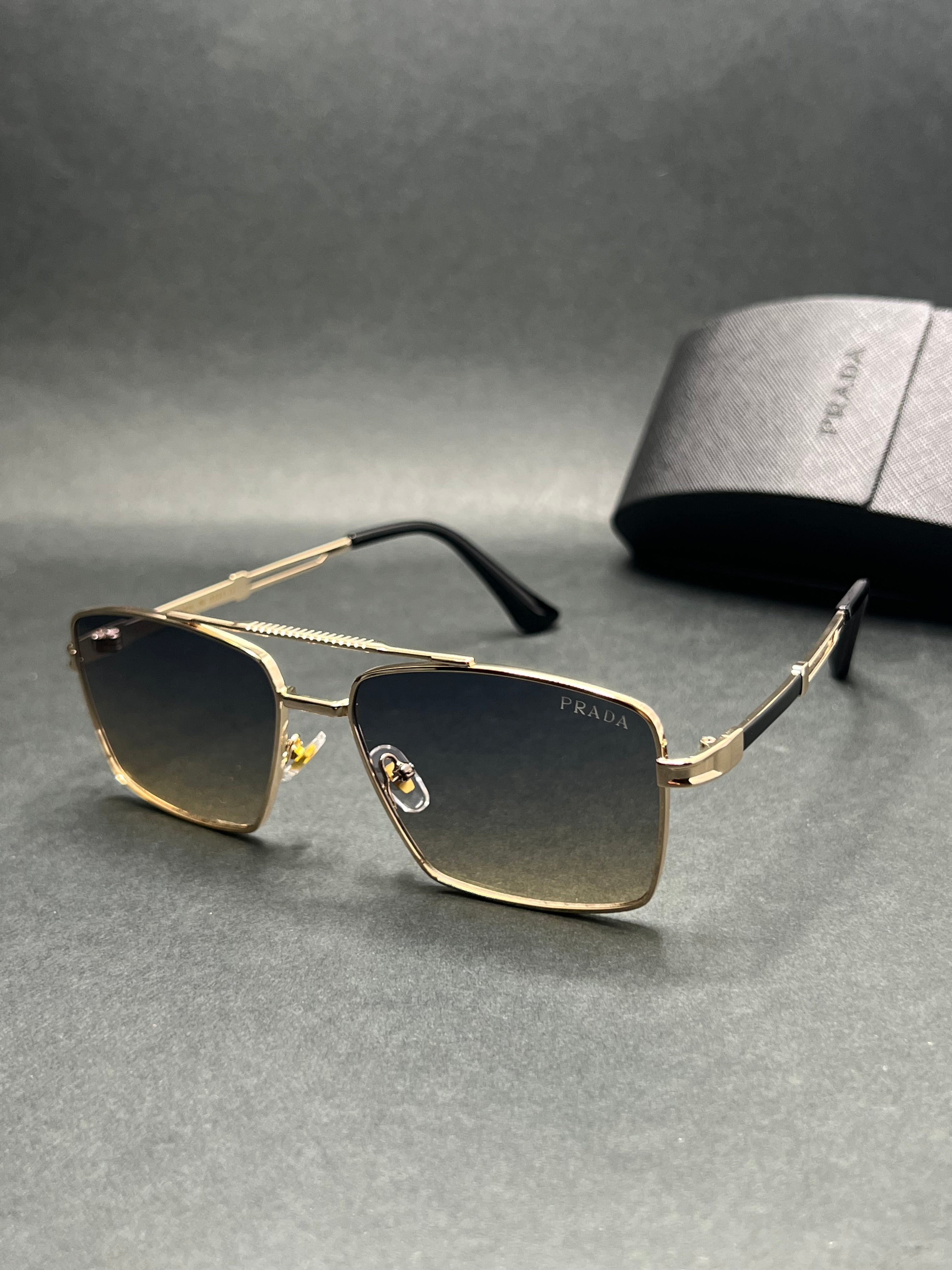 Prada Noir