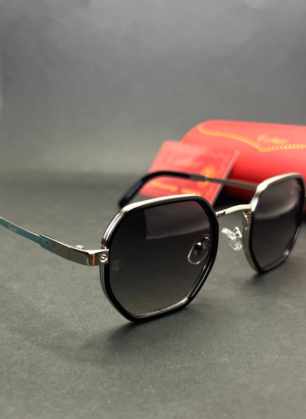 Cartier Hexagonal