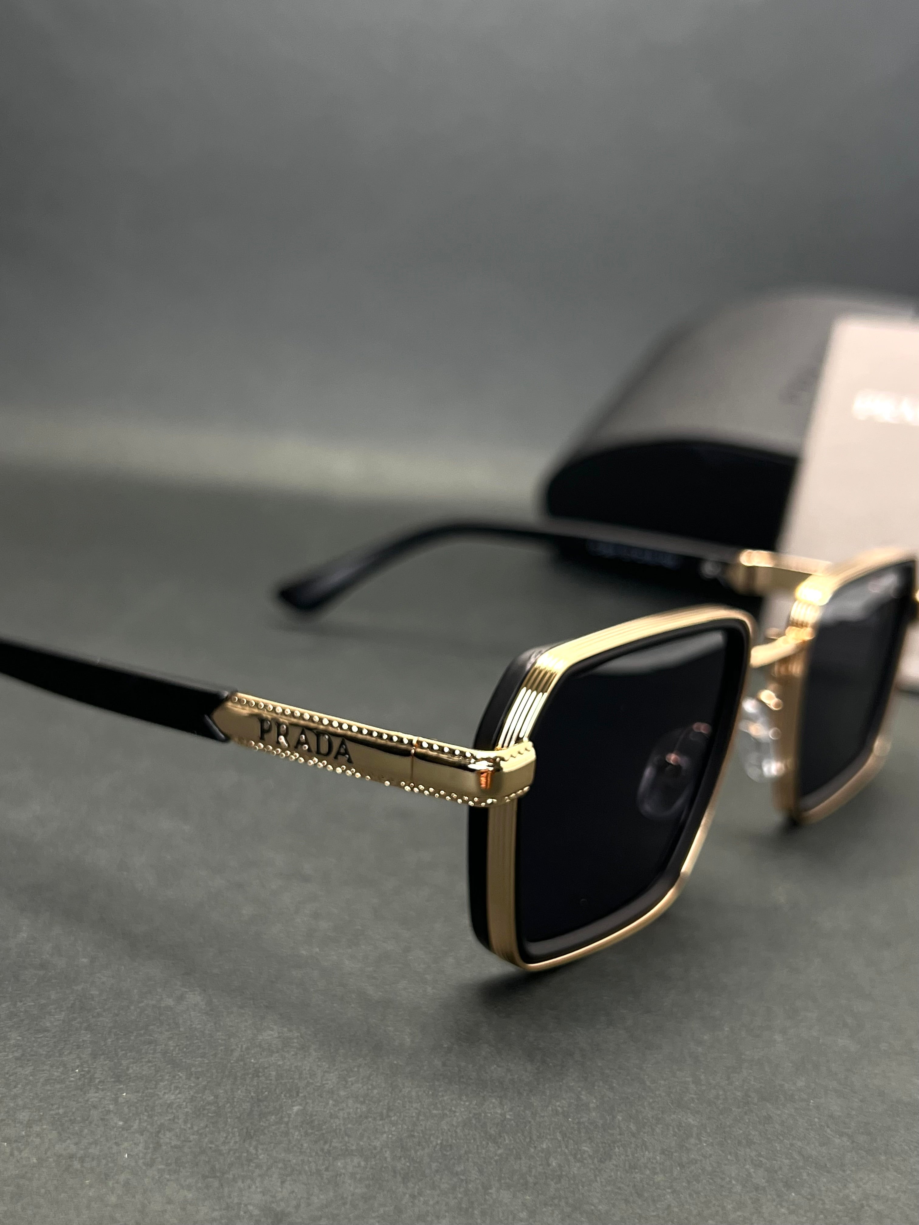 Prada Titan