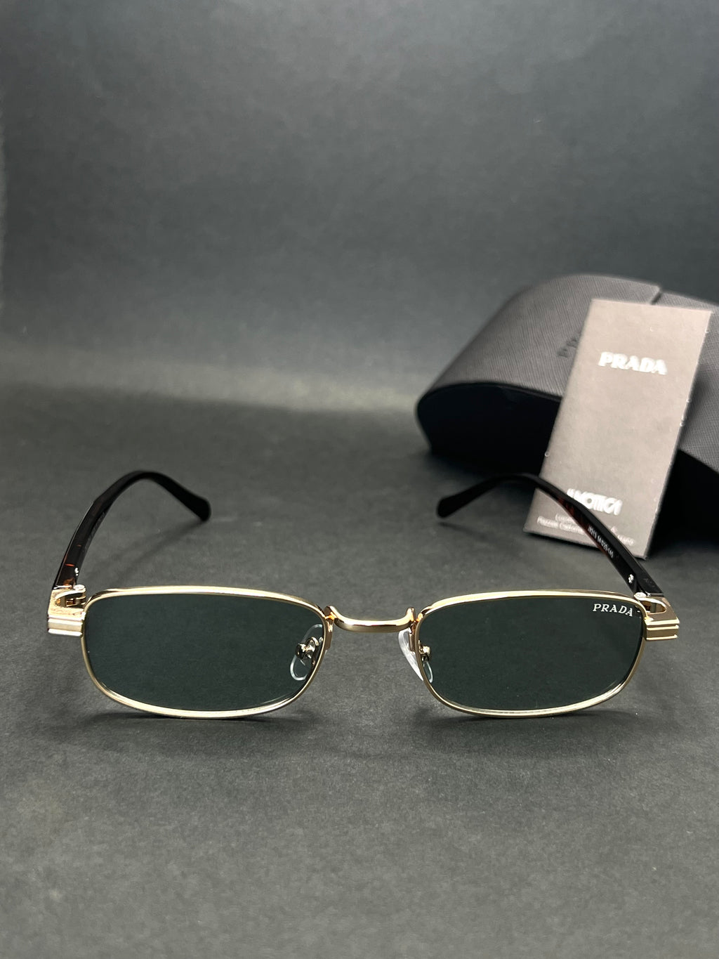 Prada 17W