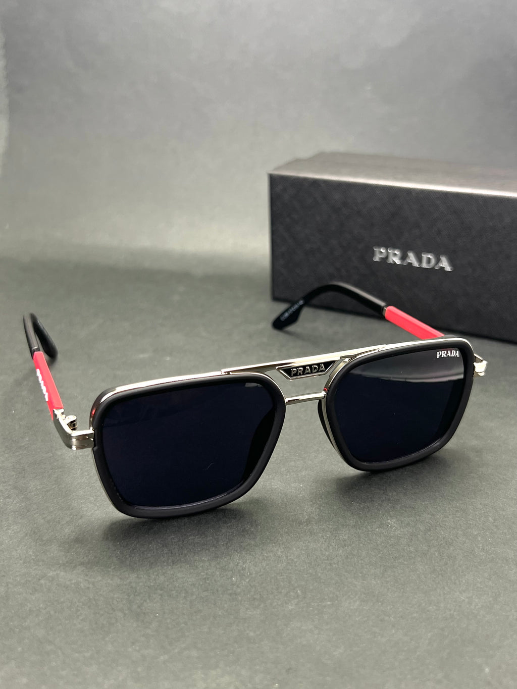Prada Horizon
