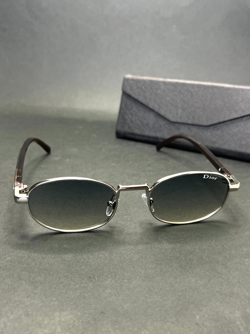 Dior platinum