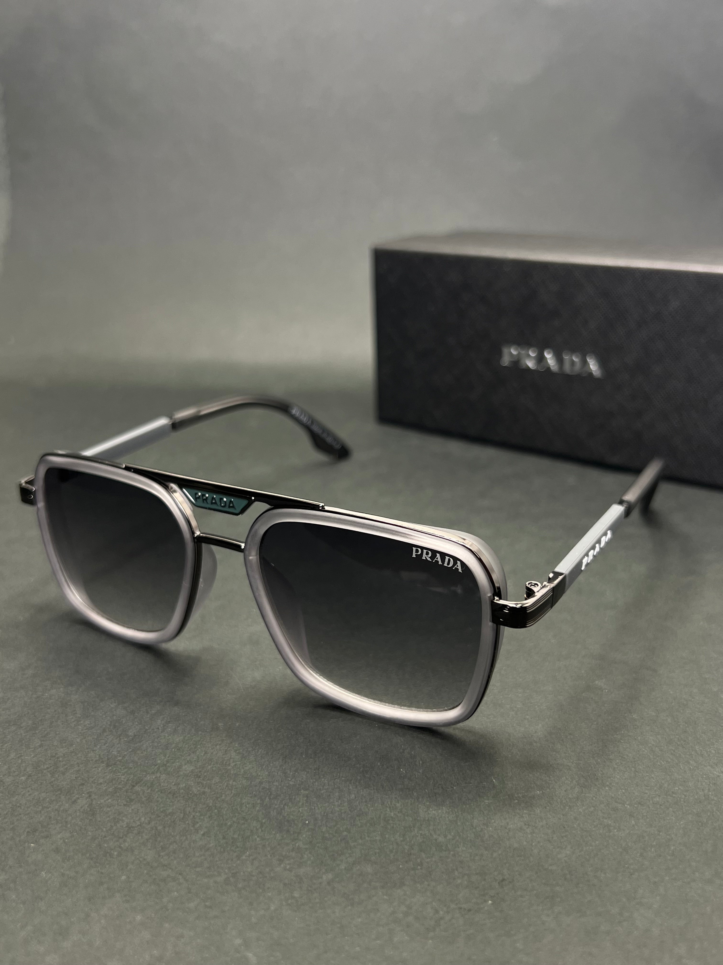 Prada PR17W