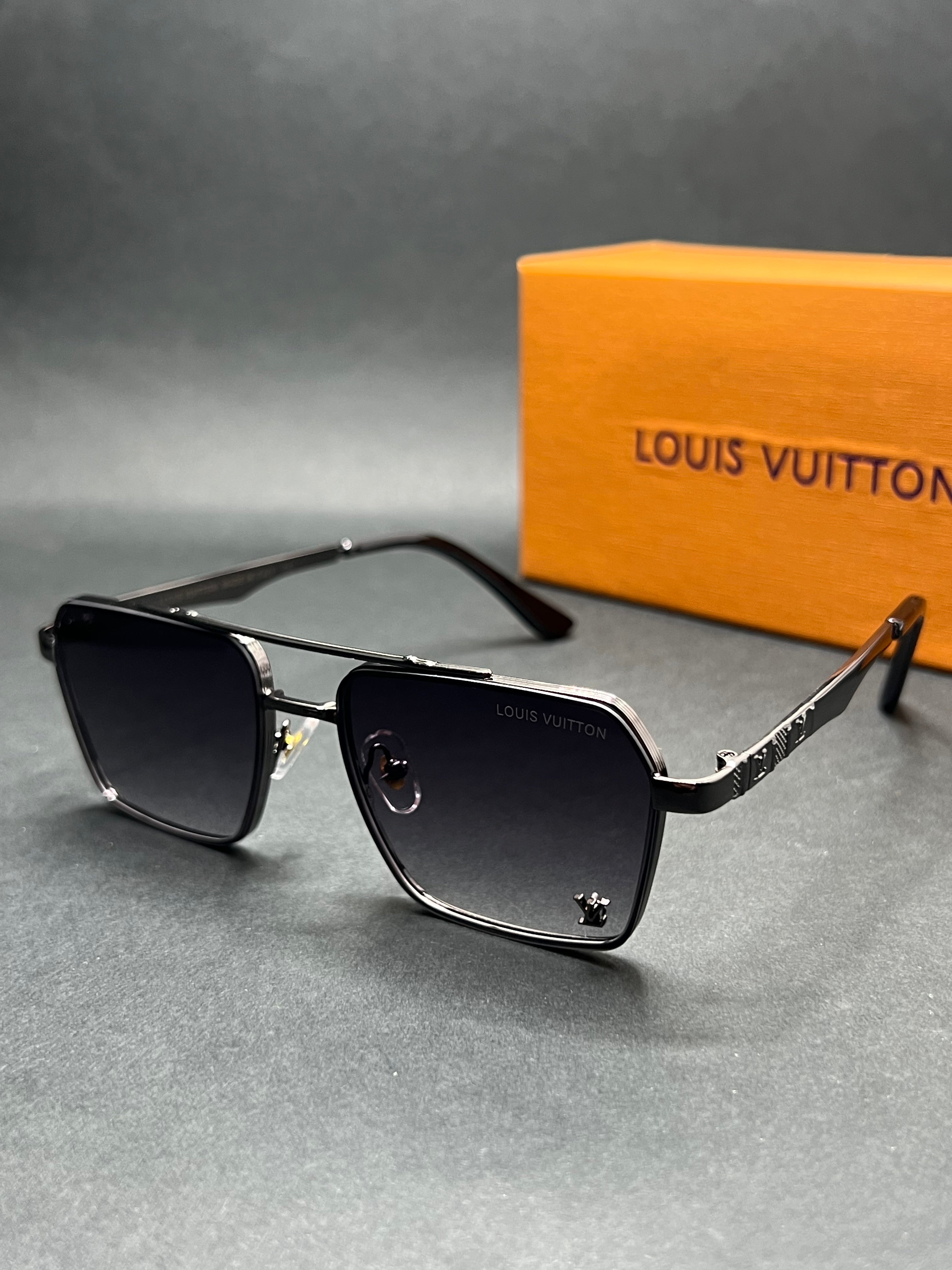 Louis Vuitton LV Attitude