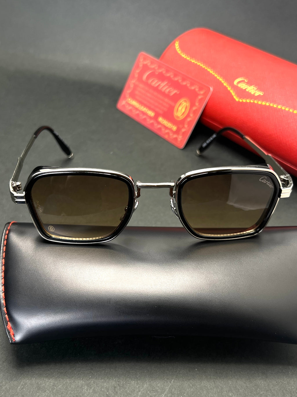 Cartier Prestige