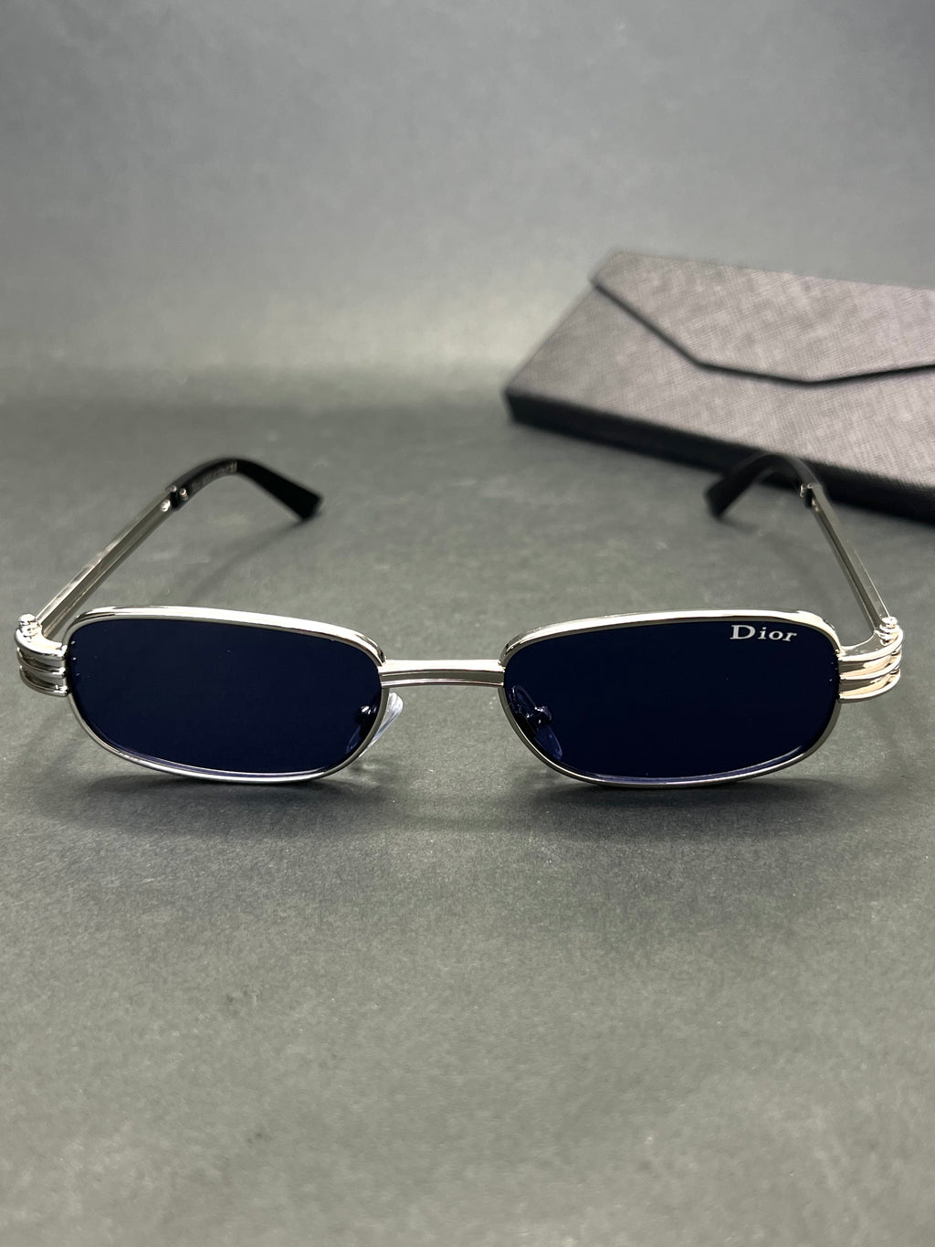 Dior Platinum 02
