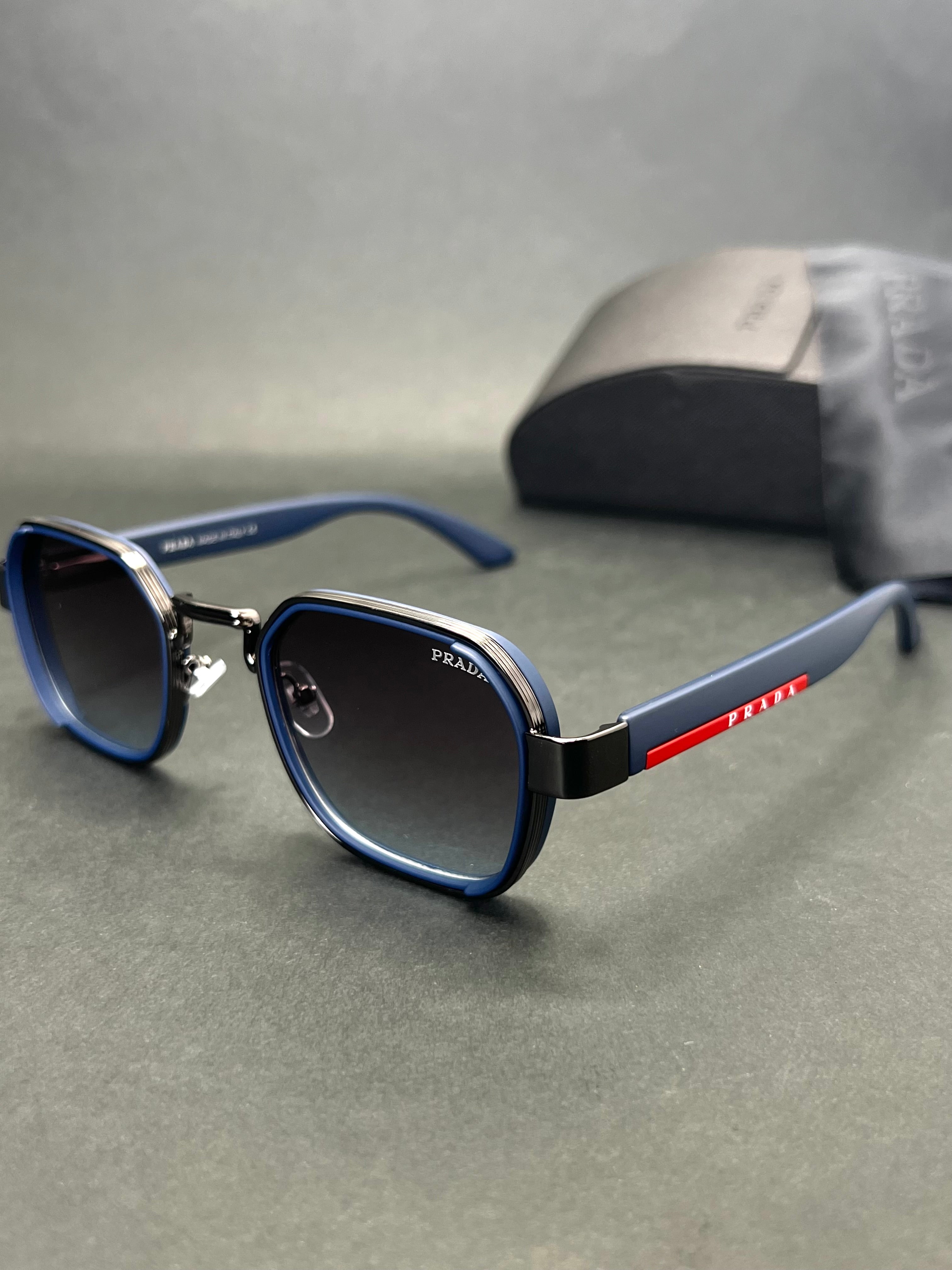 Prada PR17W