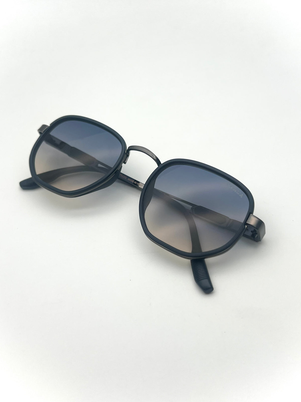 Prada Elite