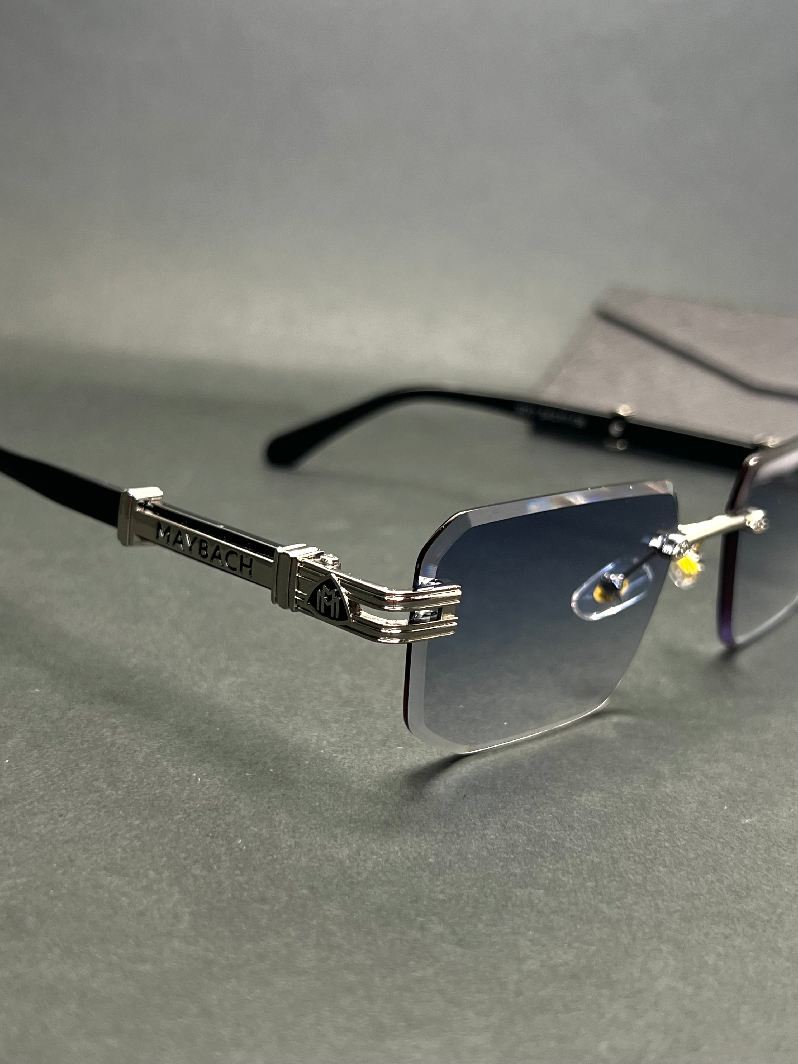 Maybach Rimless MB9800