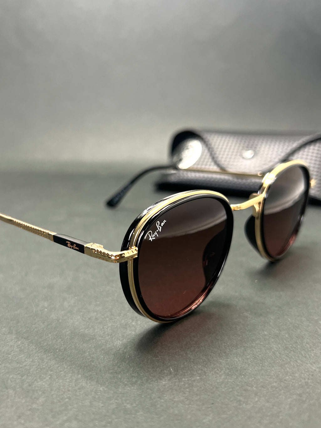 Ray-Ban Round