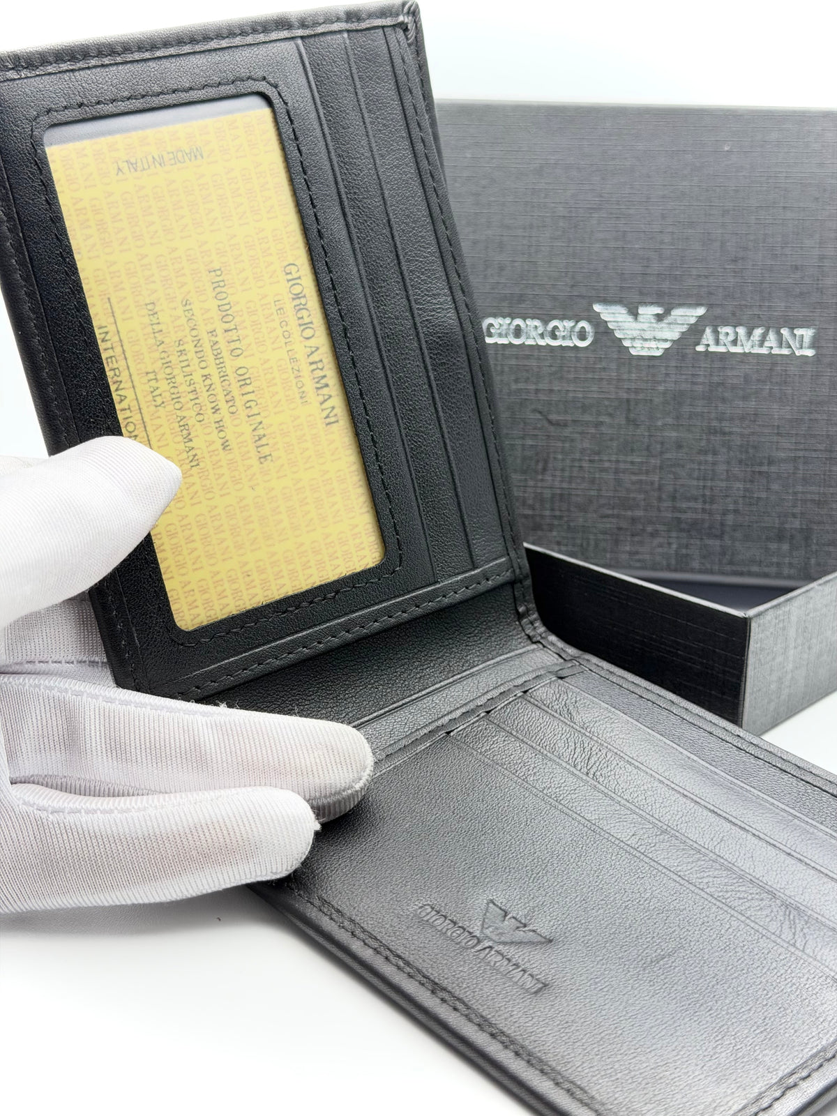 Emporio Armani Signature