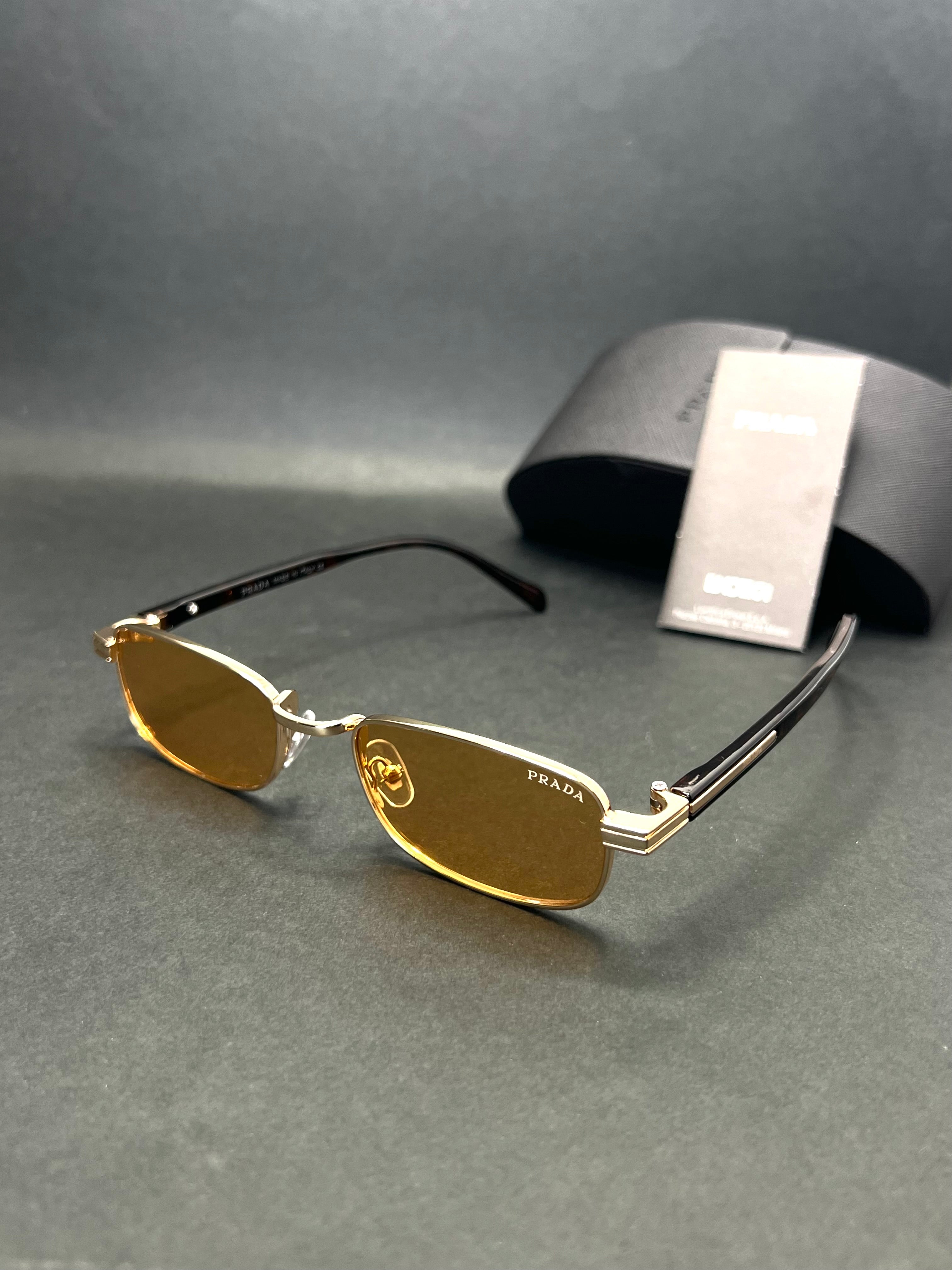 Prada 17W