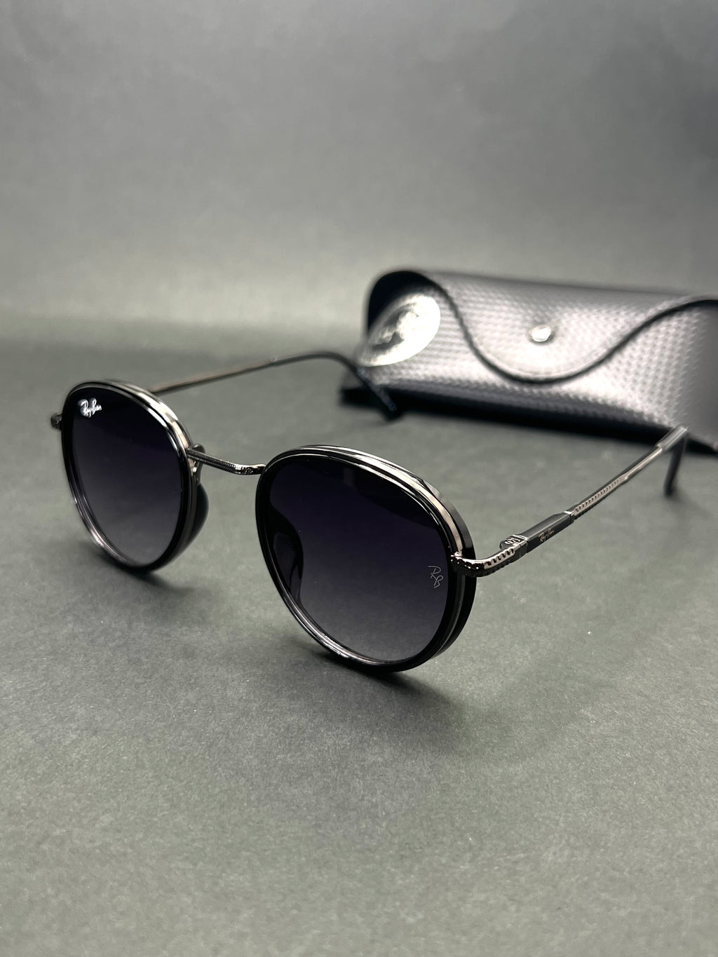 Ray-Ban Round