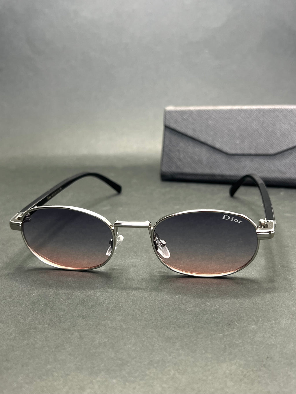 Dior platinum