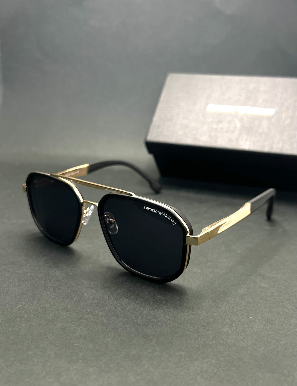 Emporio-Armani EMP