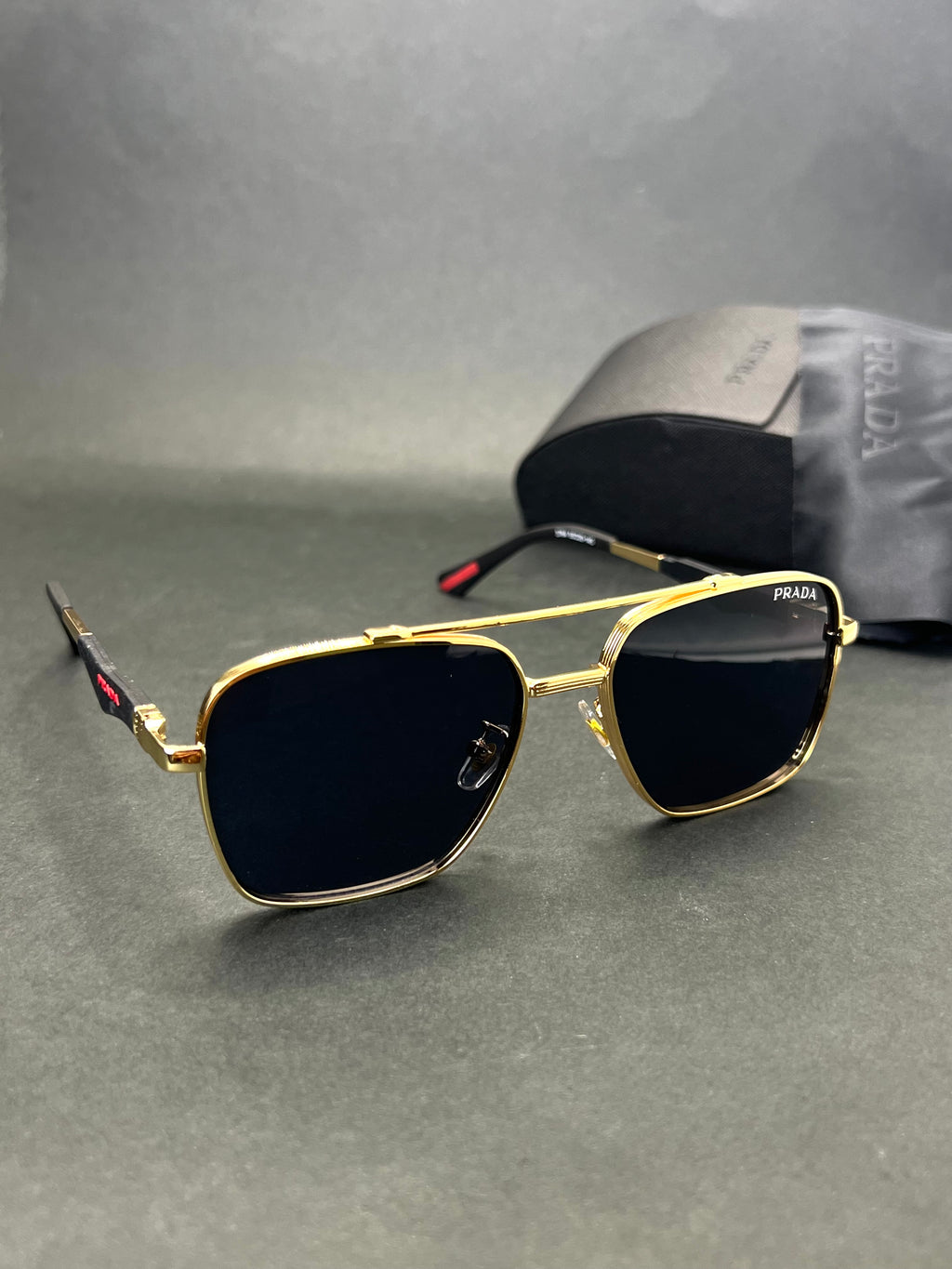 Prada PRZ17W